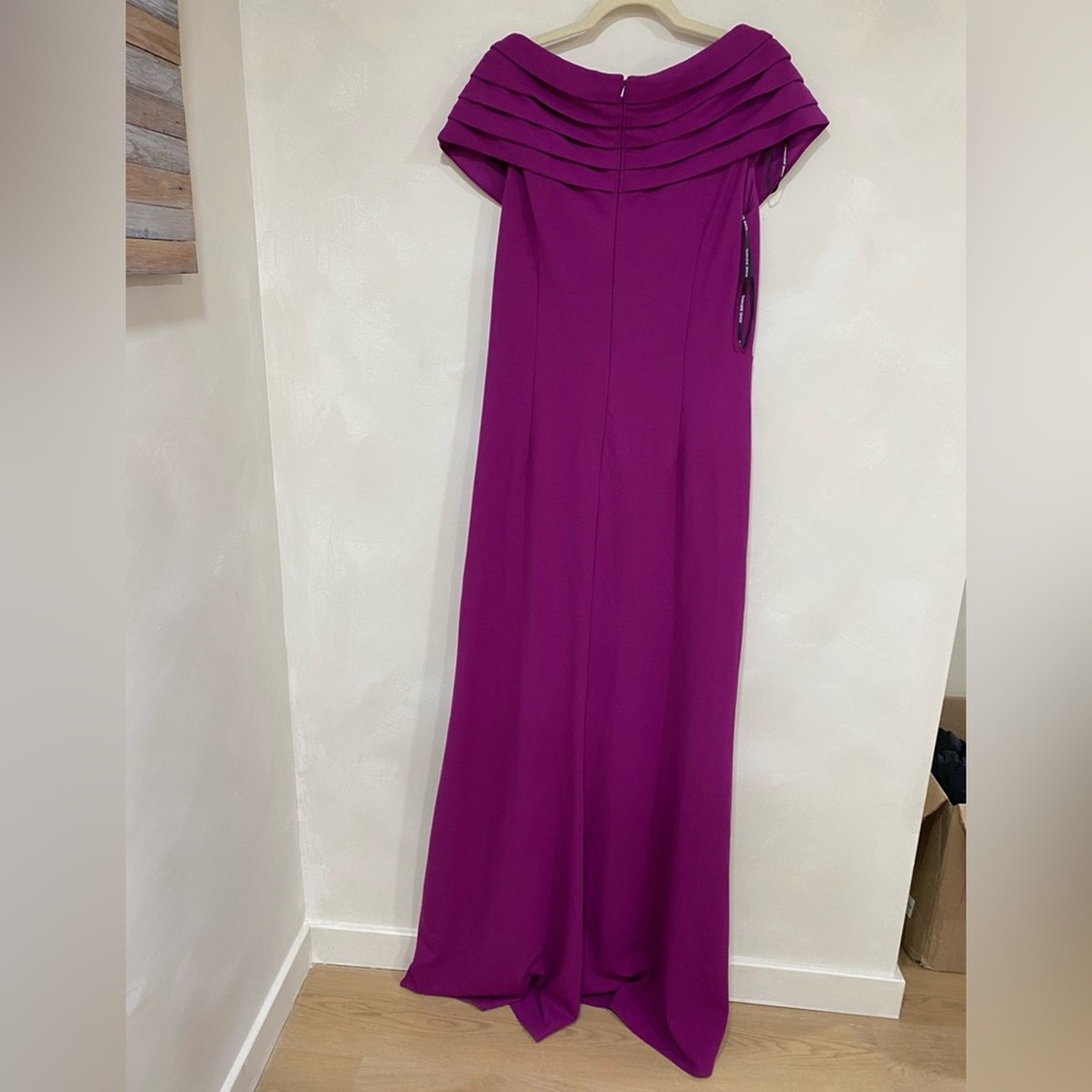 Tadashi Shoji Talise Flounce Cascade Ruffle Portrait Neck Gown Magenta Large NWT