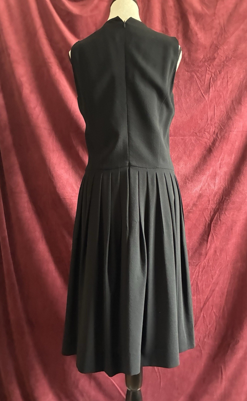 Ralph Lauren Collection Purple Label Black Dress Fit Flare Pleated Sleeveless 8