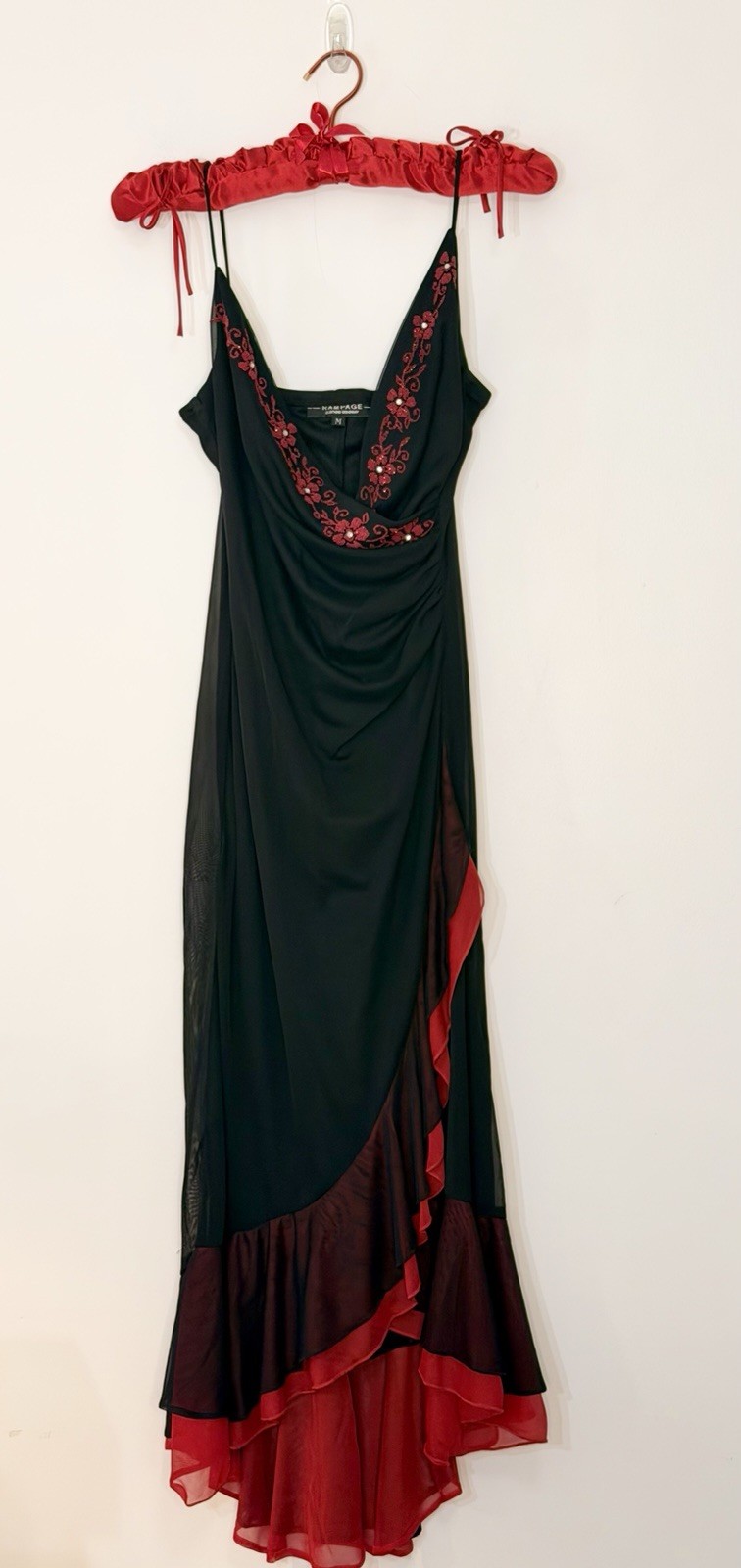 VTG Y2K Black Red Beaded Salsa Ruffle Goth Vamp Prom Formal Dress Gown Medium