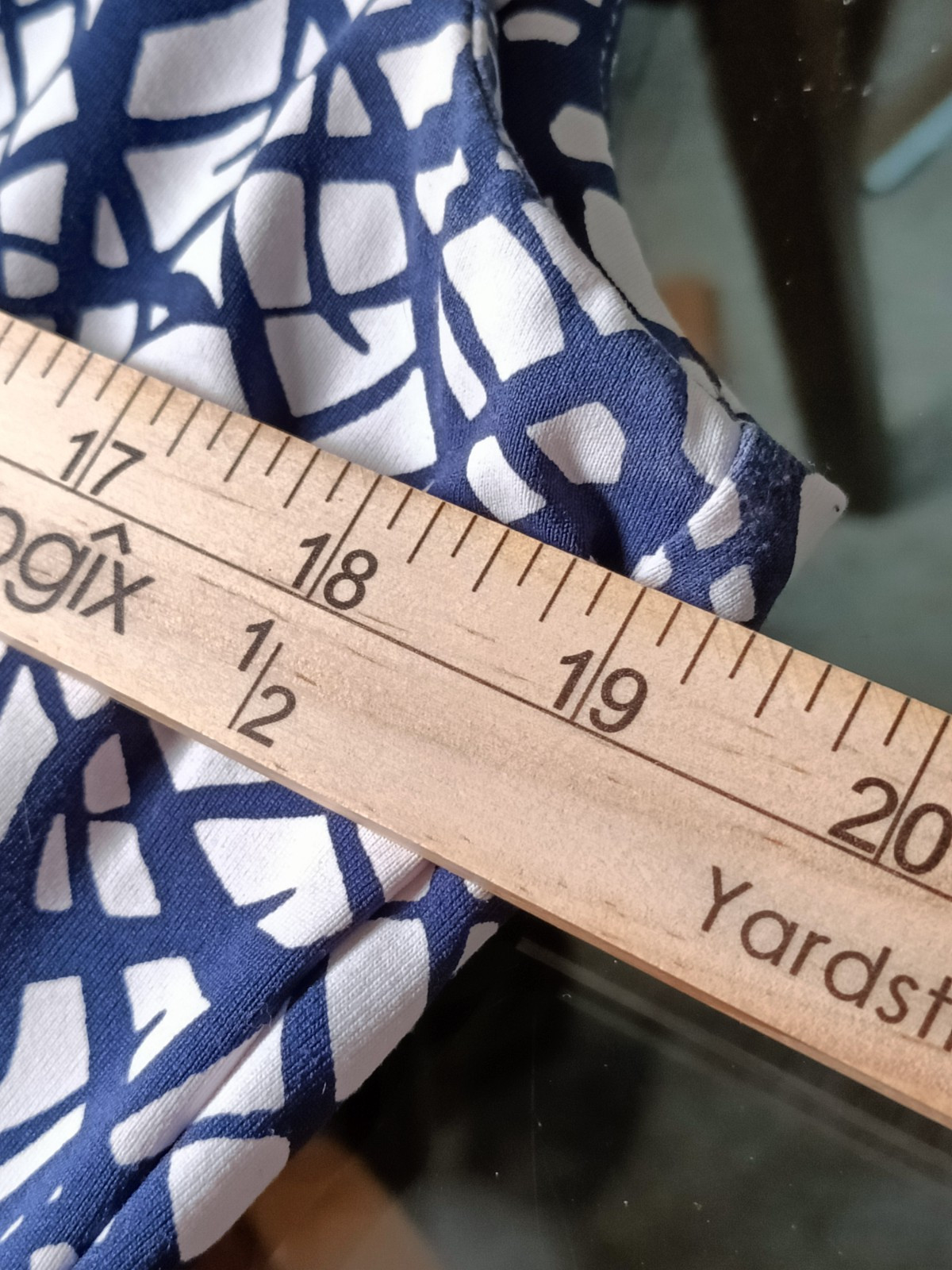 J. McLaughlin XL Knit Midi Dress Blue & White Geometric Print Side Rouching