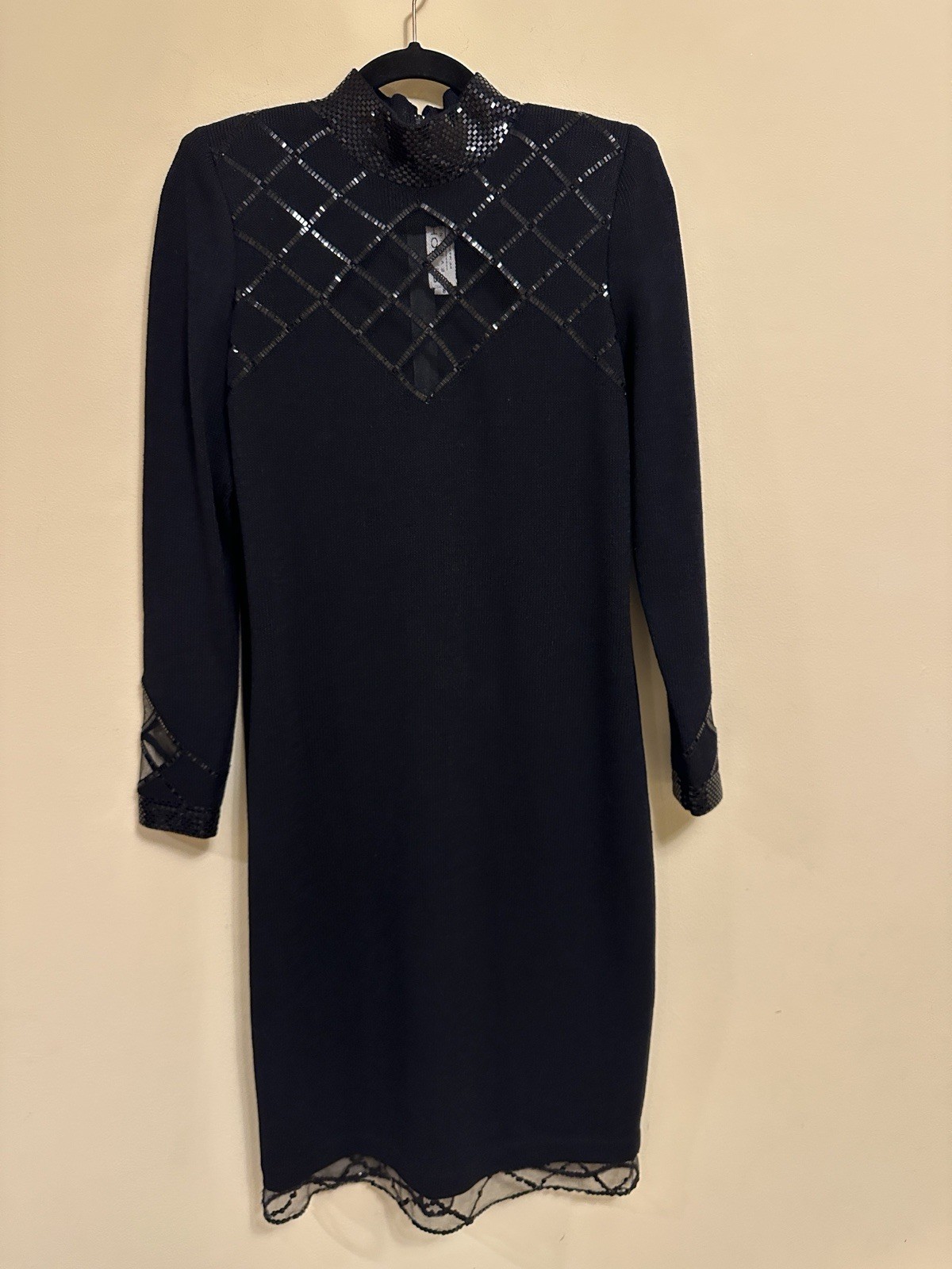 St. John Evening Black Santa Knit Dress Sequins Mesh Pailletes 8