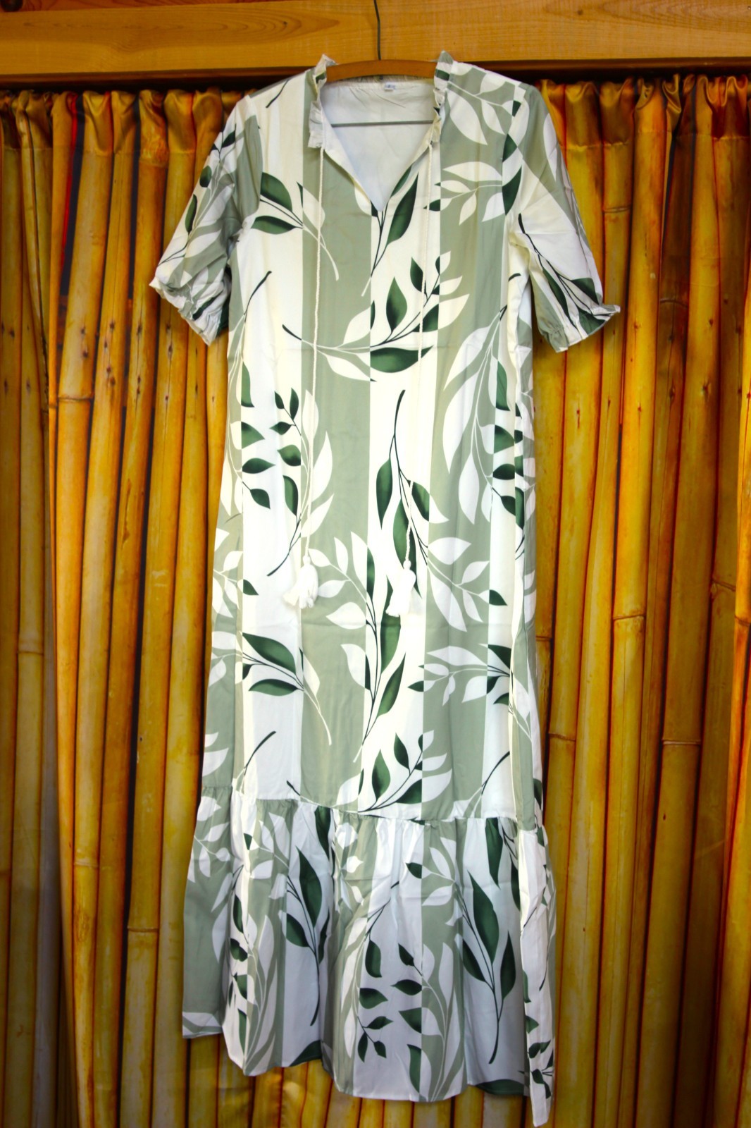 dresses for women summer, leaf print, green shades and white, Size “S”,