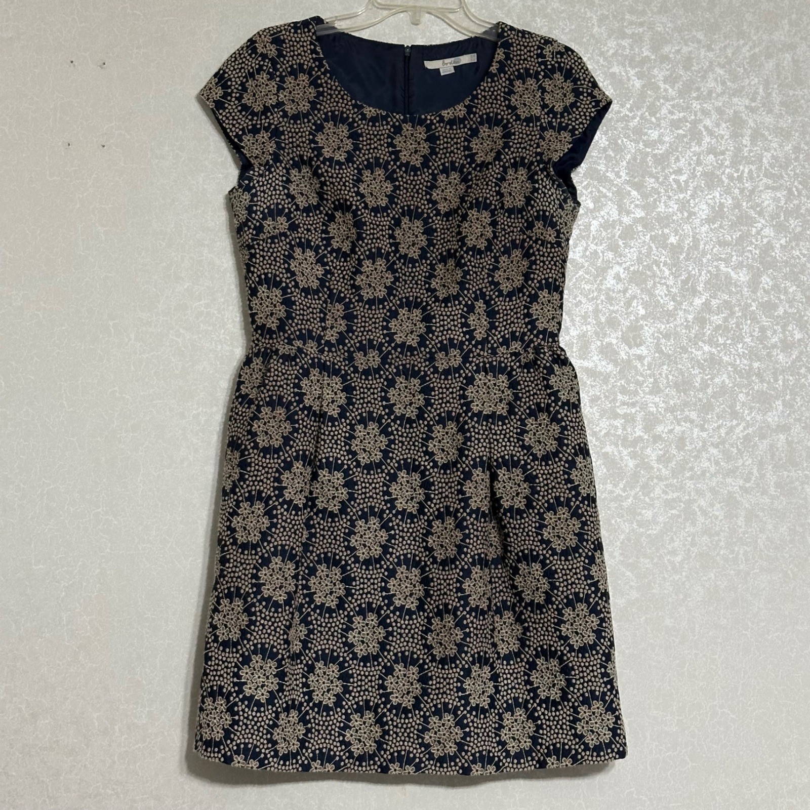 Boden Floral Medallion Cap Sleeve Fit & Flare Dress Navy Blue Tan Pleated 8R