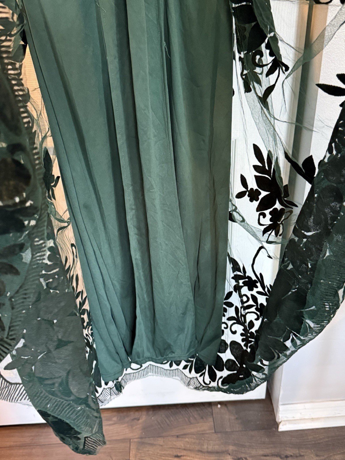 Windsor Forrest Fairy Green Velvet Floral Burnout Maxi Dress S Mesh Gown V Neck