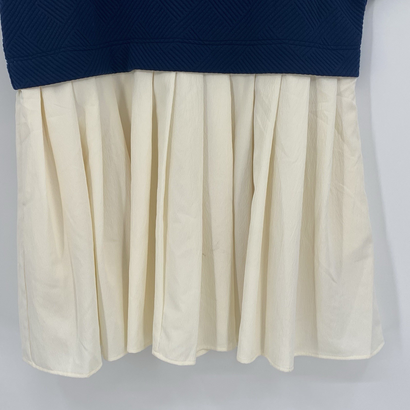Entro Size Small Blue Textured Pullover Mini Pleated Sweatshirt Tiered Dress NWT