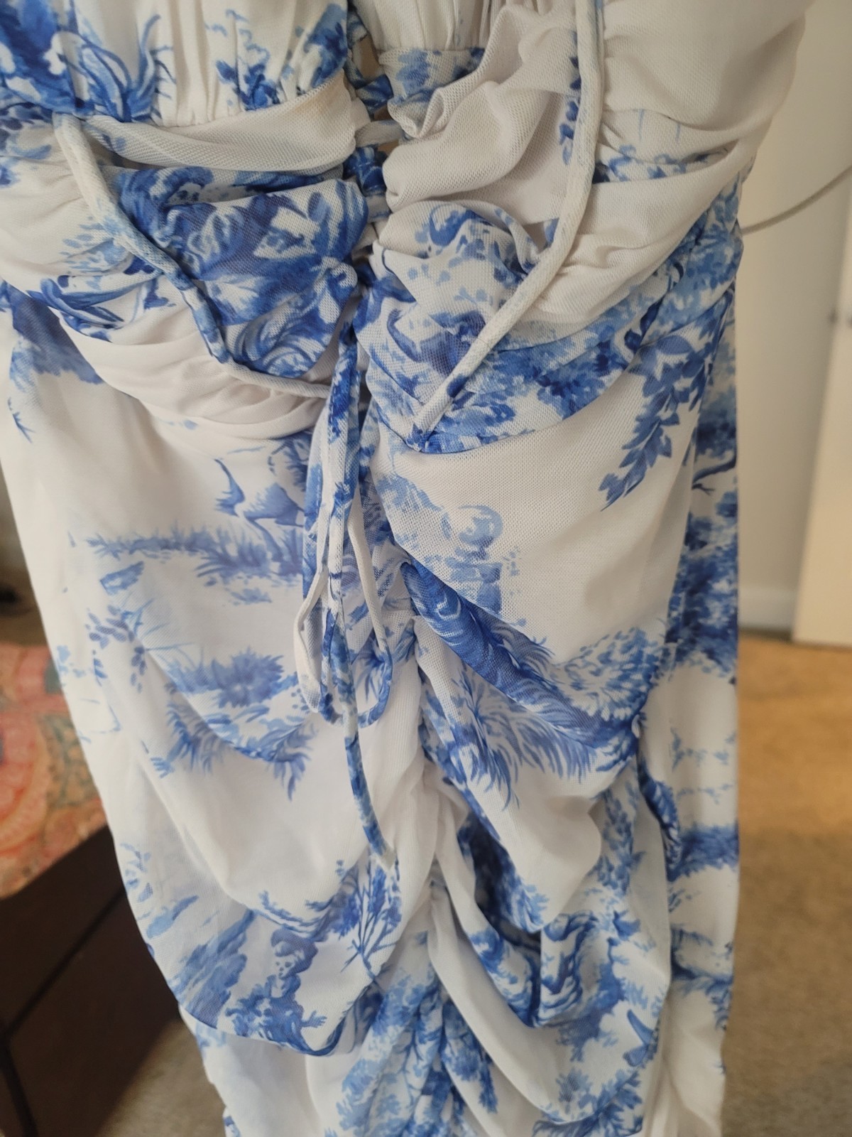 ASOS DESIGN White/Blue Floral Sleeveless One-Piece, Women’s dress. Size 10