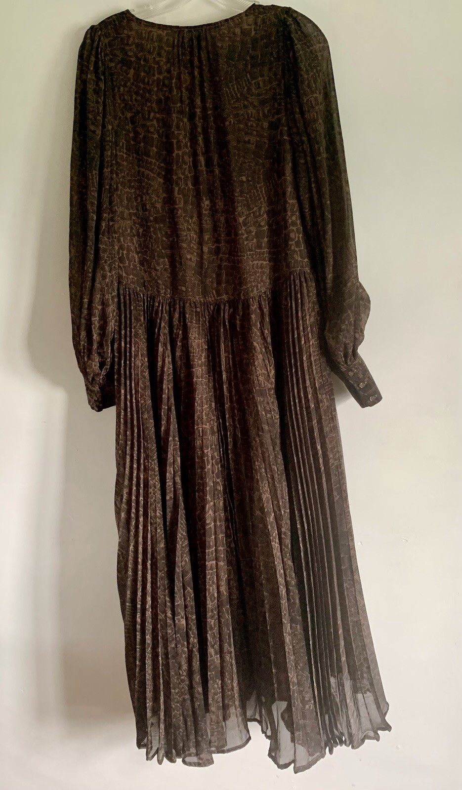 BNWT HM BLACK & BROWN CROCODILE PRINT LONG SLEEVES PLEATED MAXI DRESS SIZE: 10
