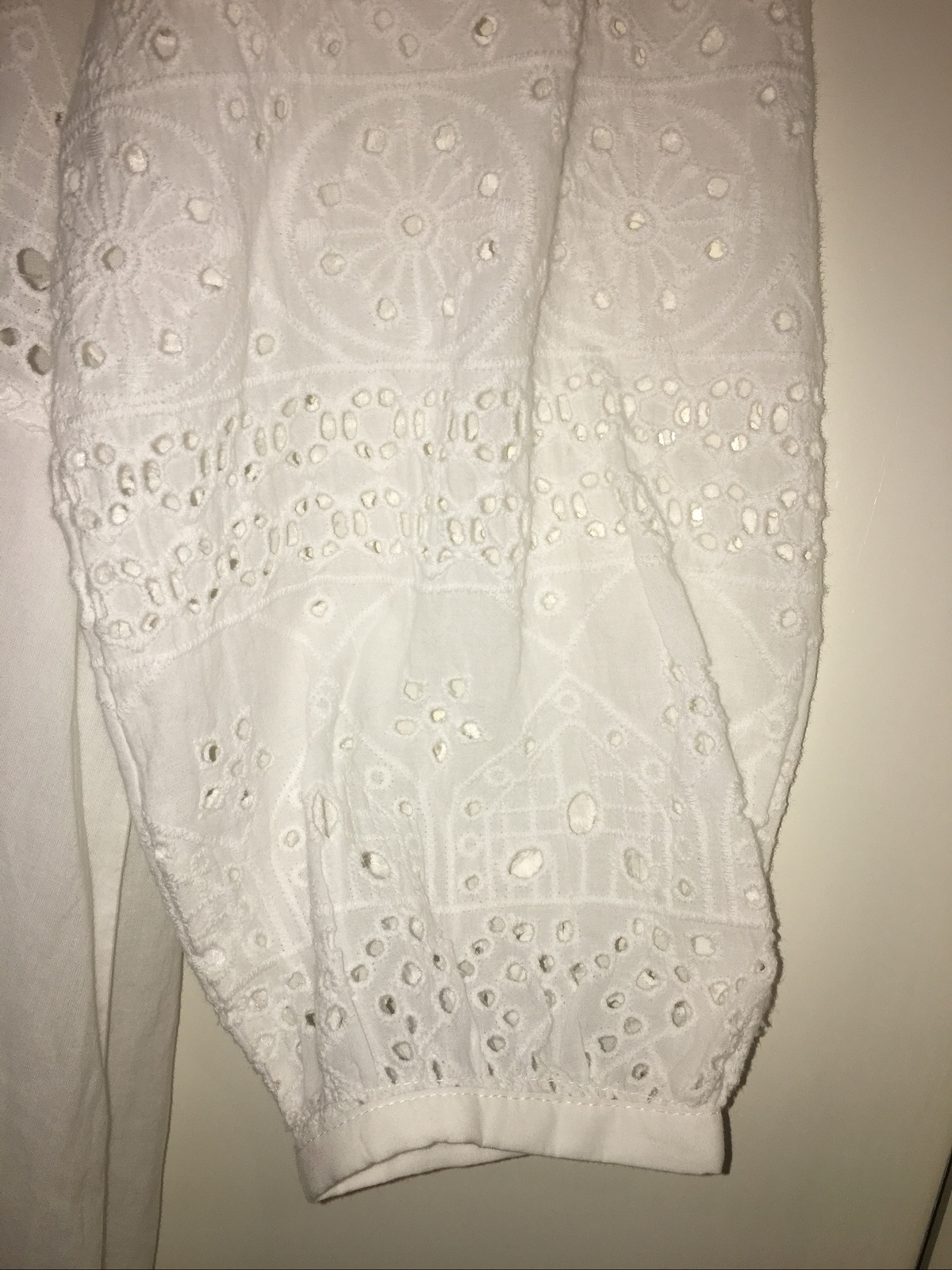 ZARA OYSTER WHITE MIDI EMBROIDERED DRESS V NECK With Long Sleeves Size S BNWT