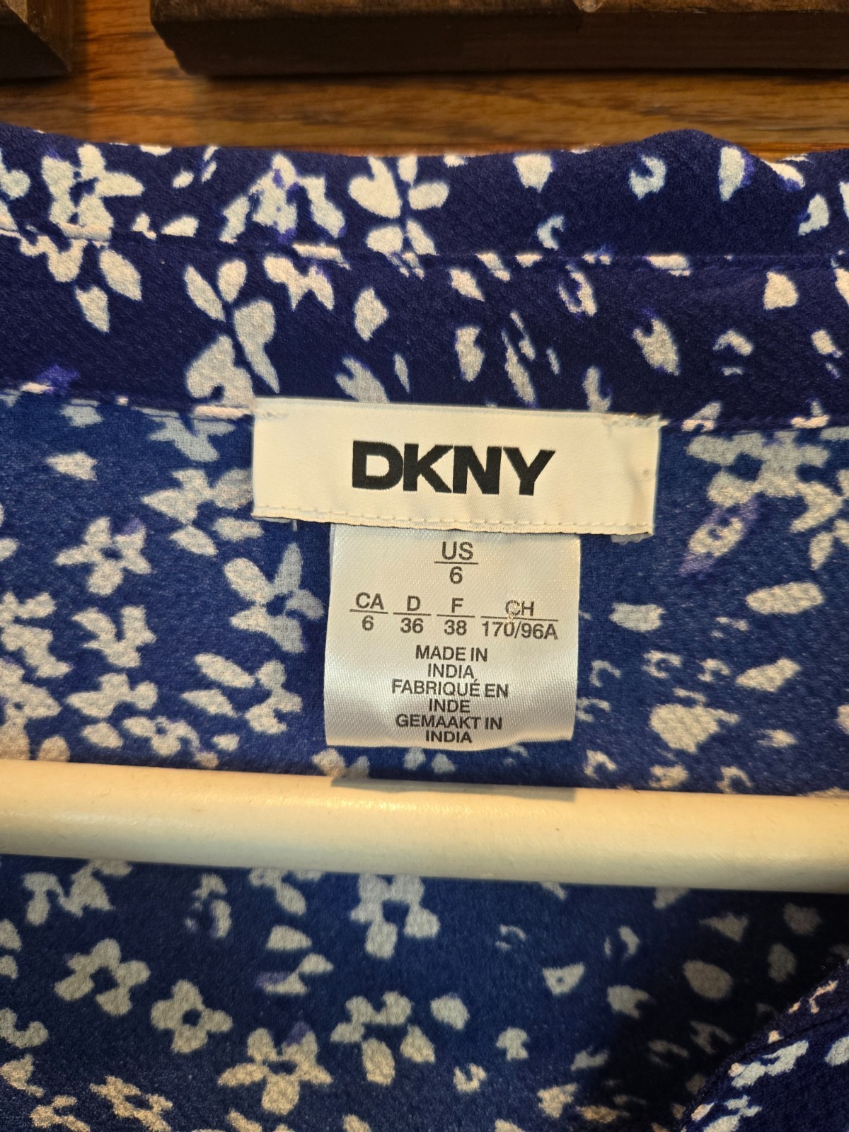 NWT DKNY Dress 3/4 Sleeve Button Down Blue White Rouched Waist Size 6