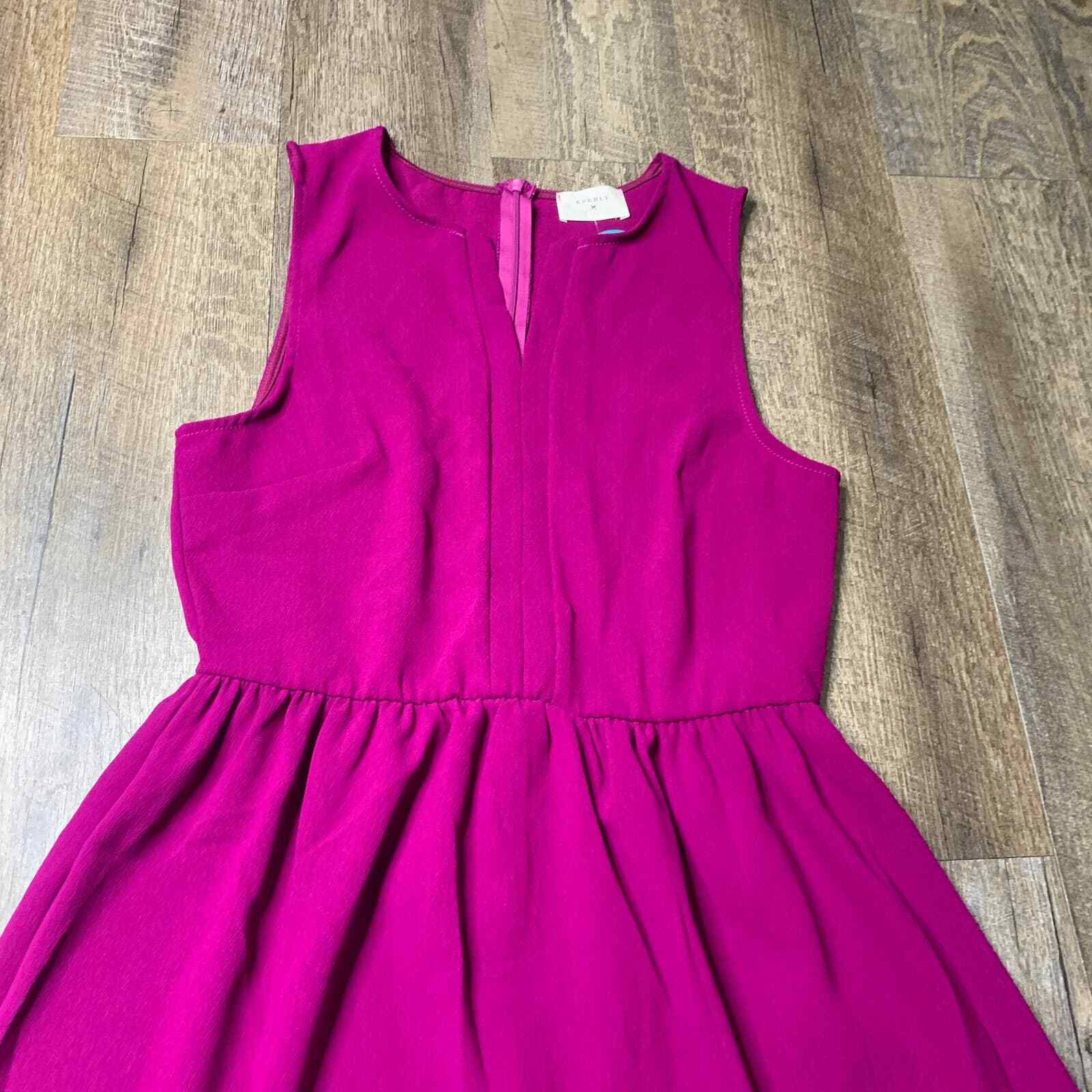 Everly Dress Womens Size Large Purple Sleeveless Deep V-Neck Back Zip NWT