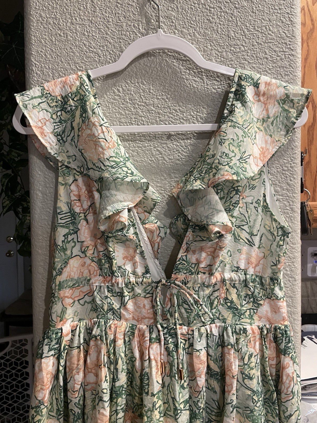 Hello Molly Green & Pink Floral Plunging Ruffle Mini Dress – Size L (US 8)