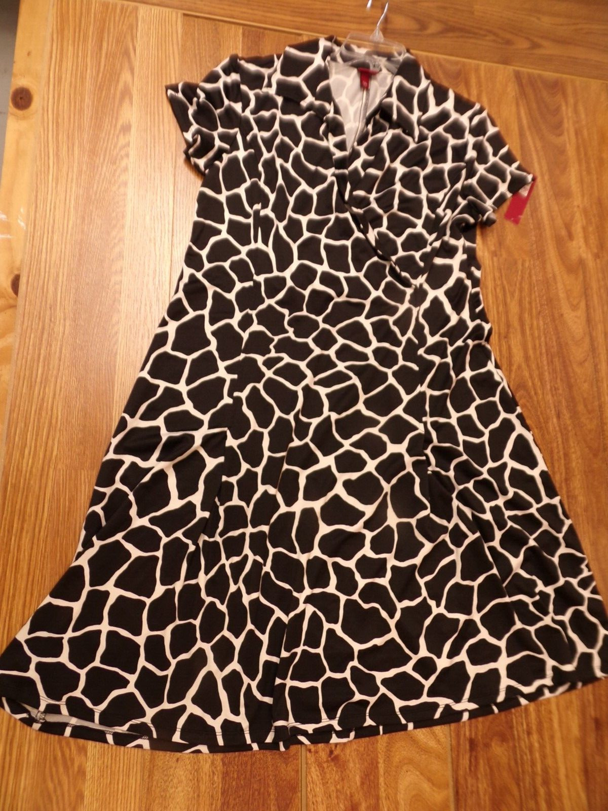 Merona Dress Size XXL Black White Below Knee Length Shift women’s Dress NWT