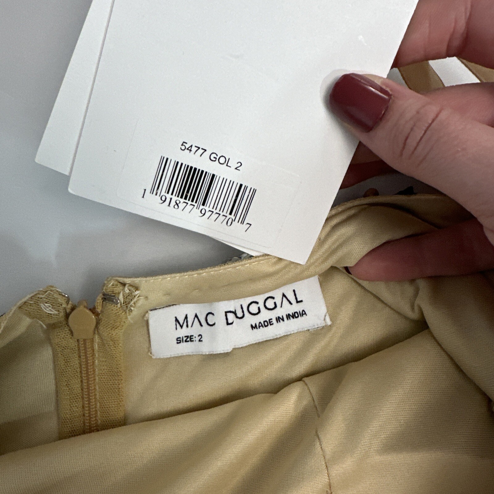 NWT Mac Duggal [ 2 ] 5477 Floral Embellished Scoop Neck Evening Gown Gold J1404