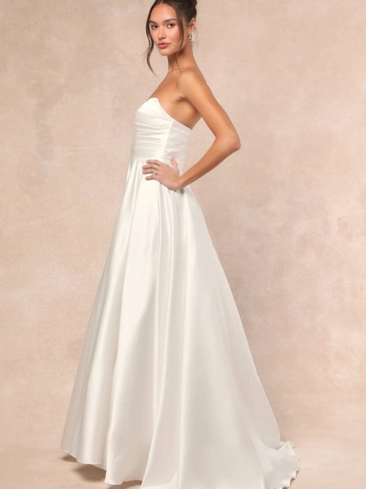 Lulus Khalida White Satin Pleated Strapless Gown Size Medium