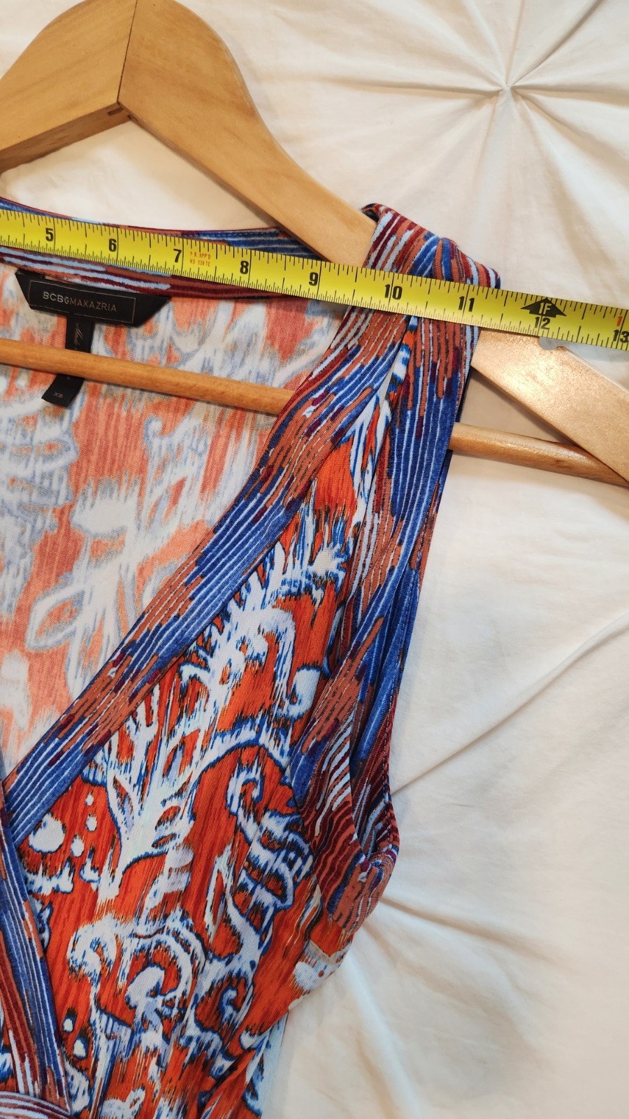 BCBGMAXAZRIA Orange Blue Ikat Print Hallee V-Neck Wrap Tie Dress Size XS