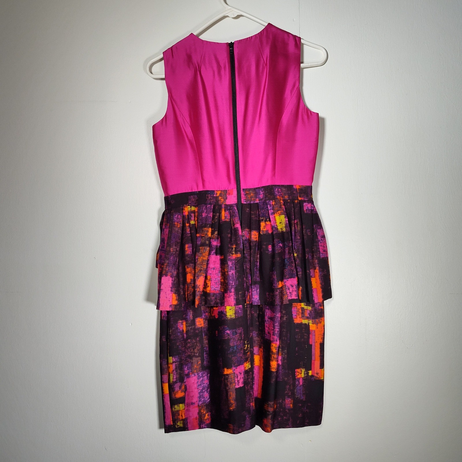 Shoshanna Fuchsia Pink Abstract Print Peplum Silk Blend Sheath Dress Size 2