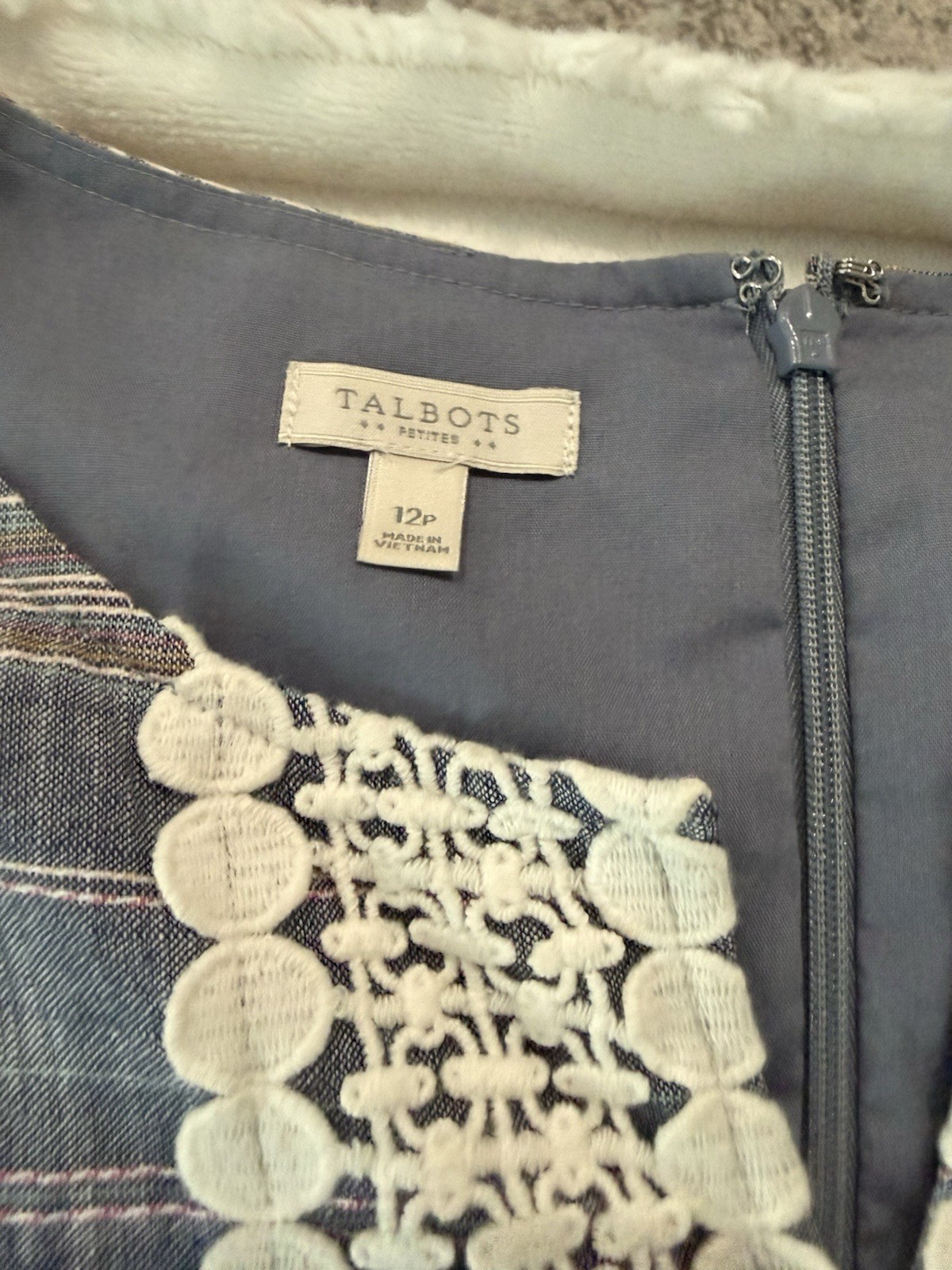 Talbots Shift Dress Size 12 Petite Crochet Front Stripes Lined E15