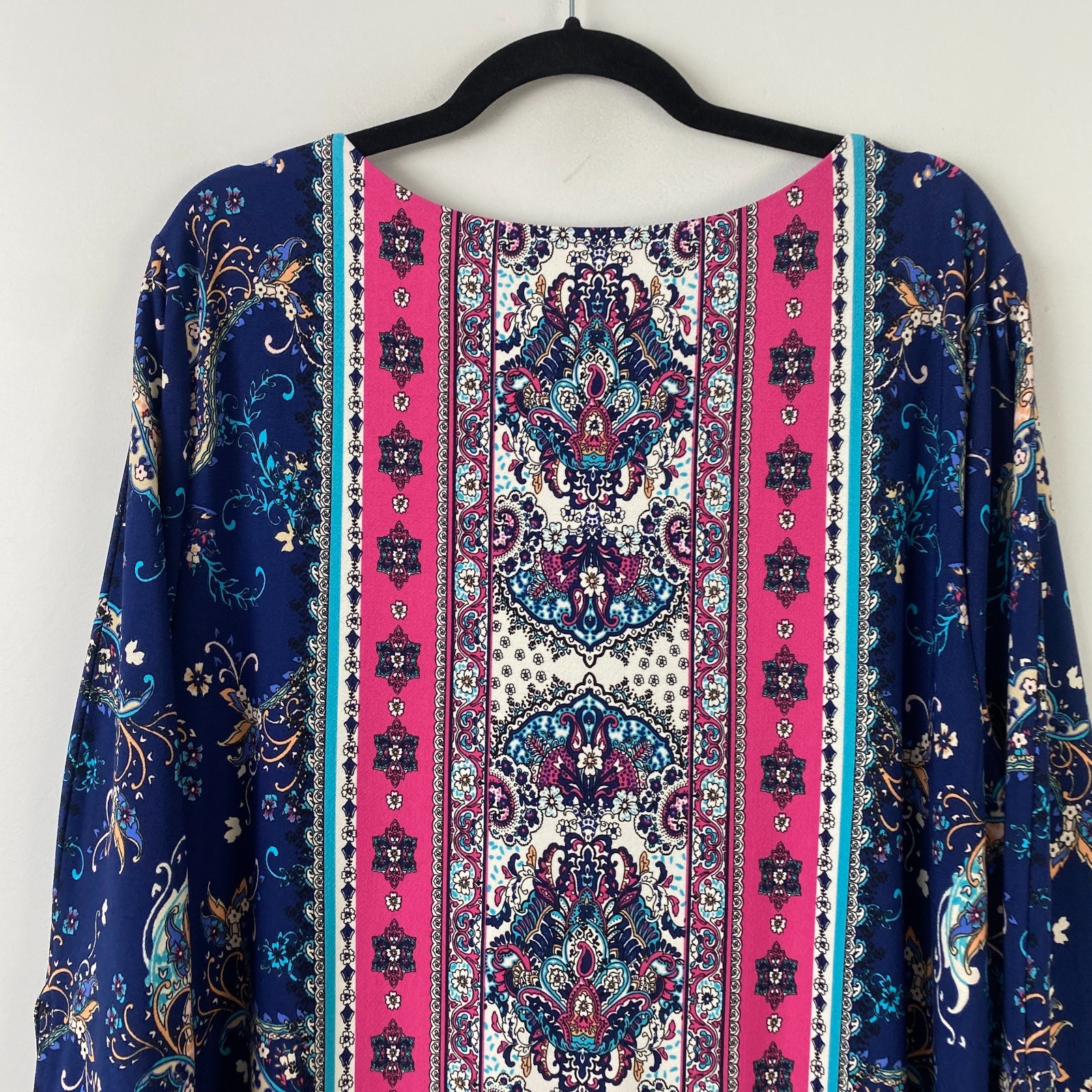 Chicos Medallion Print Tie Sleeve Shift Dress Size 4 US 20 2XL Blue Pink Floral