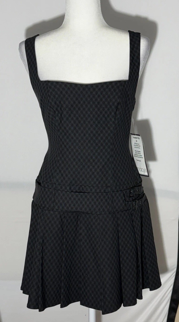 B Darlin Women’s Drop-Waist Square-Neck Buckle Trim Dress Stretch Black sz 7/8