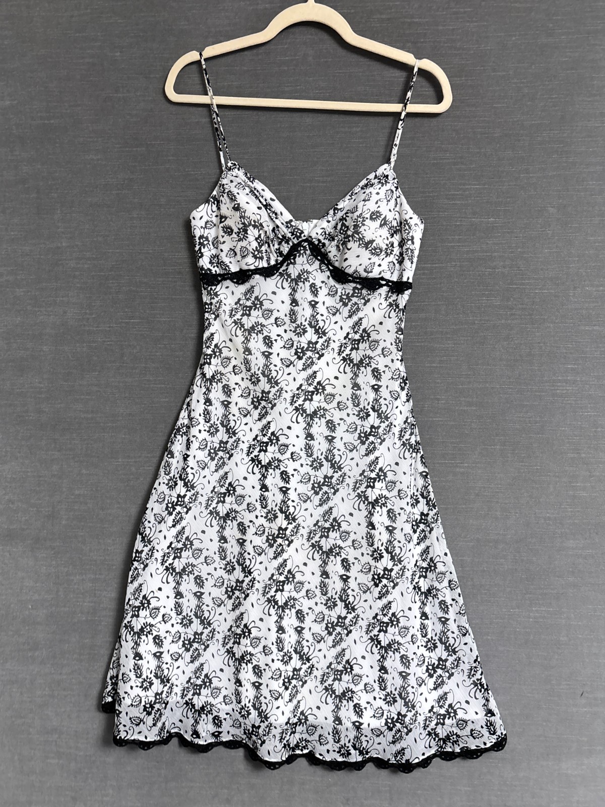 WHBM Slip Dress 4 Black White Floral Chiffon Lace Babydoll Fairy y2k Coquette