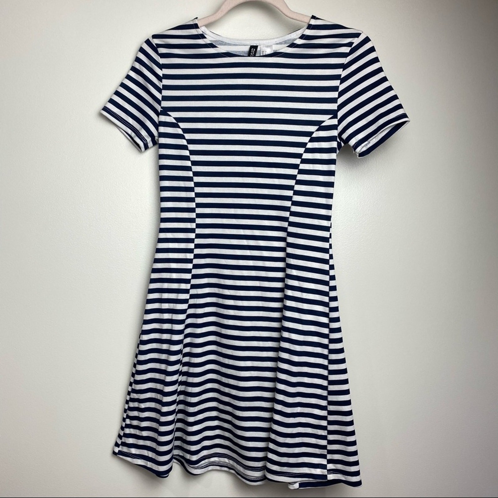Divided by H&M Women’s Sz 6 navy blue & white striped dress nautical patriotic
