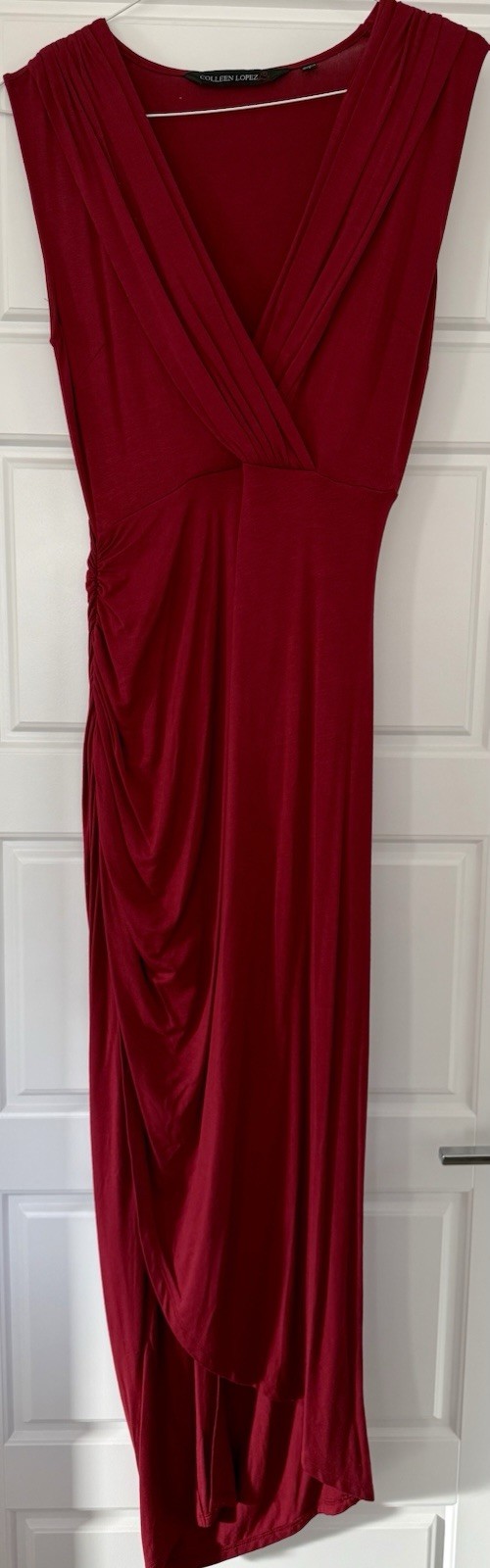Colleen Lopez Red/Burgundy V-Neck Shirred Stretch Maxi with side slit Dress S