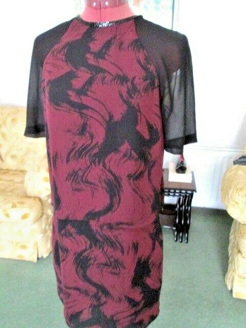 REISS-DESIGNER 2 LAYER SILKY POLYESTER PENCIL DRESS-OVER LAYER CAPE BACK-10.
