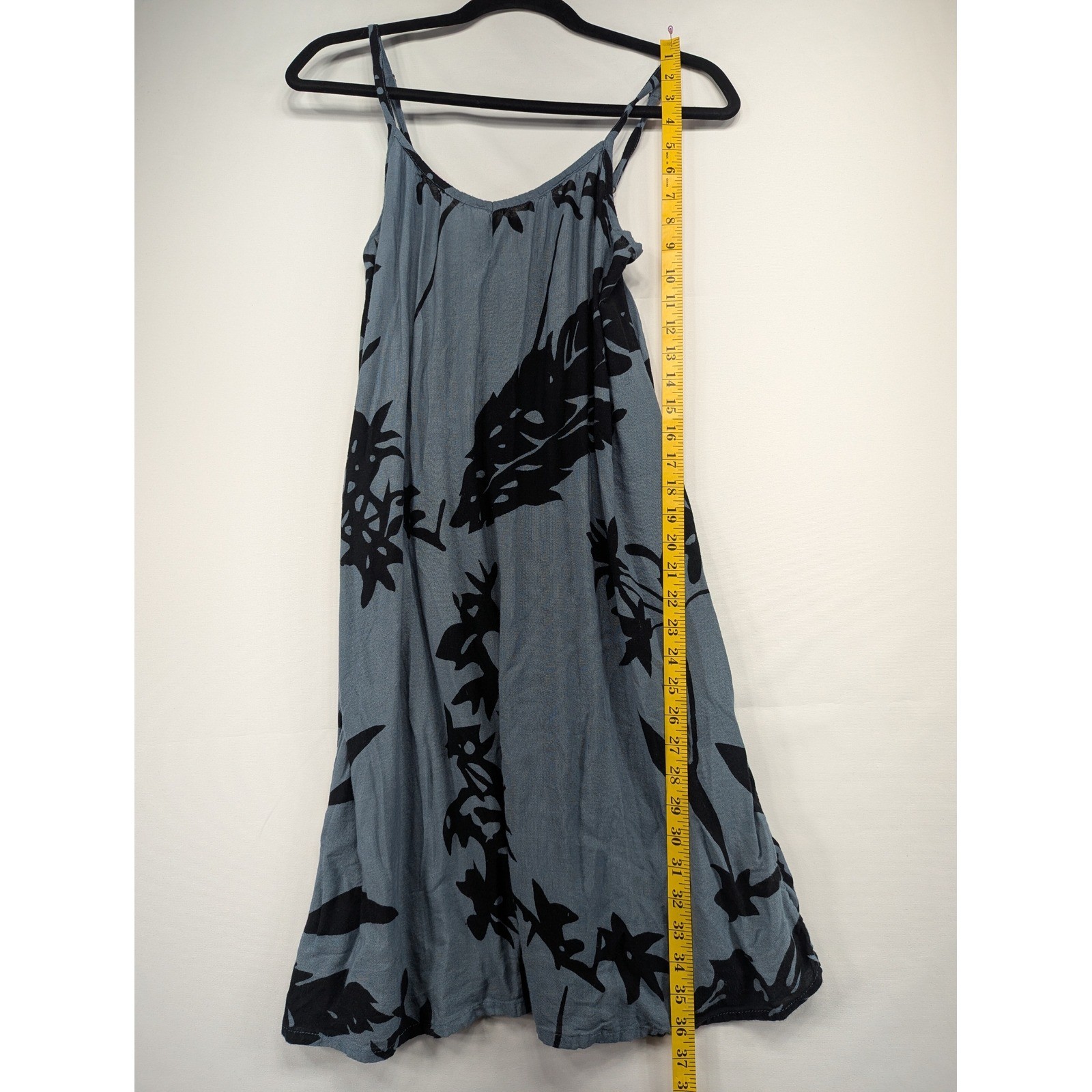 NaPua Collection Honolulu Tropical Leaf Print Strappy Midi Dress