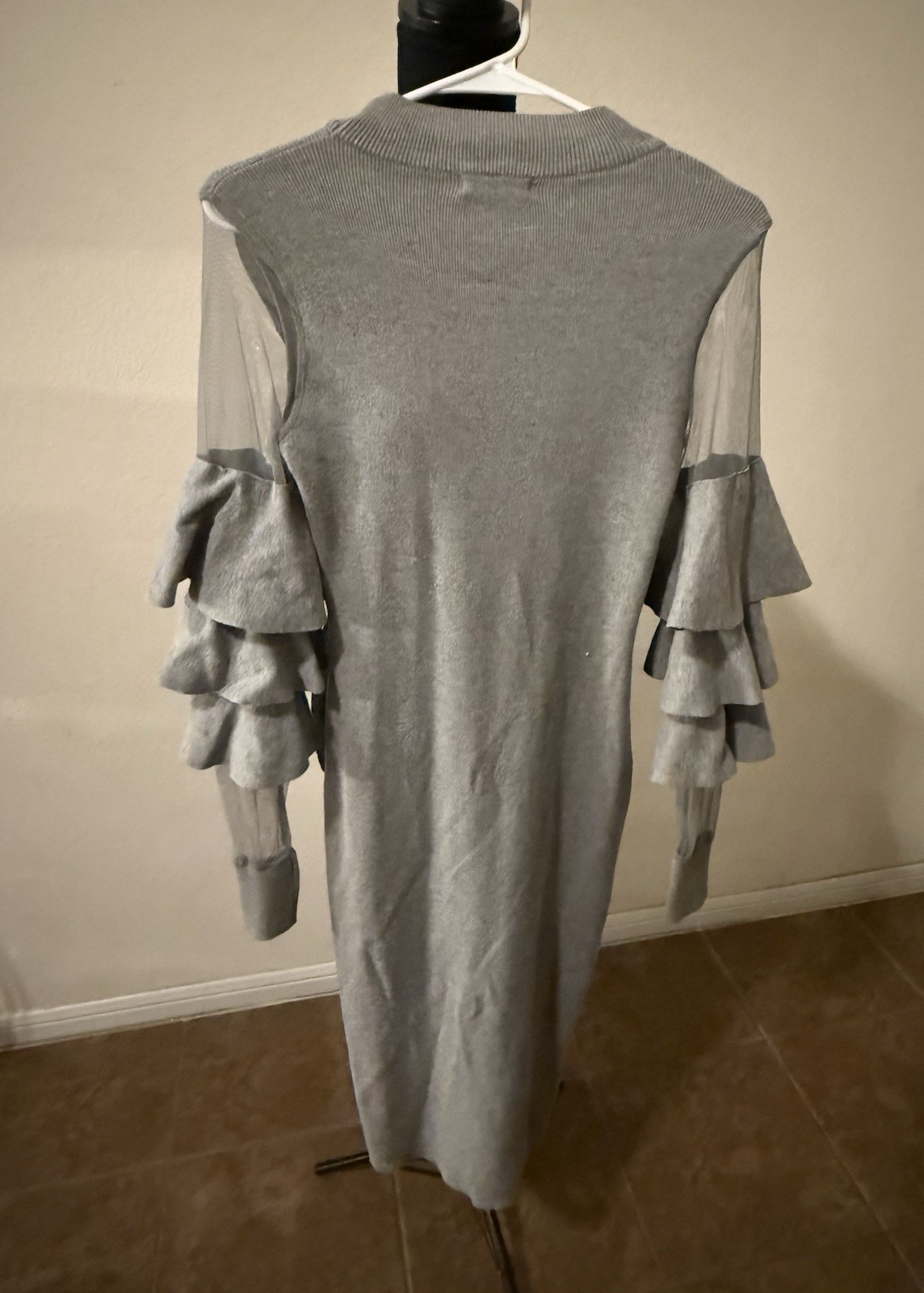 CQ by CQ Women’s Gray Solid Mock Neck Ruffle Long Sleeve Midi Sweater Dress S