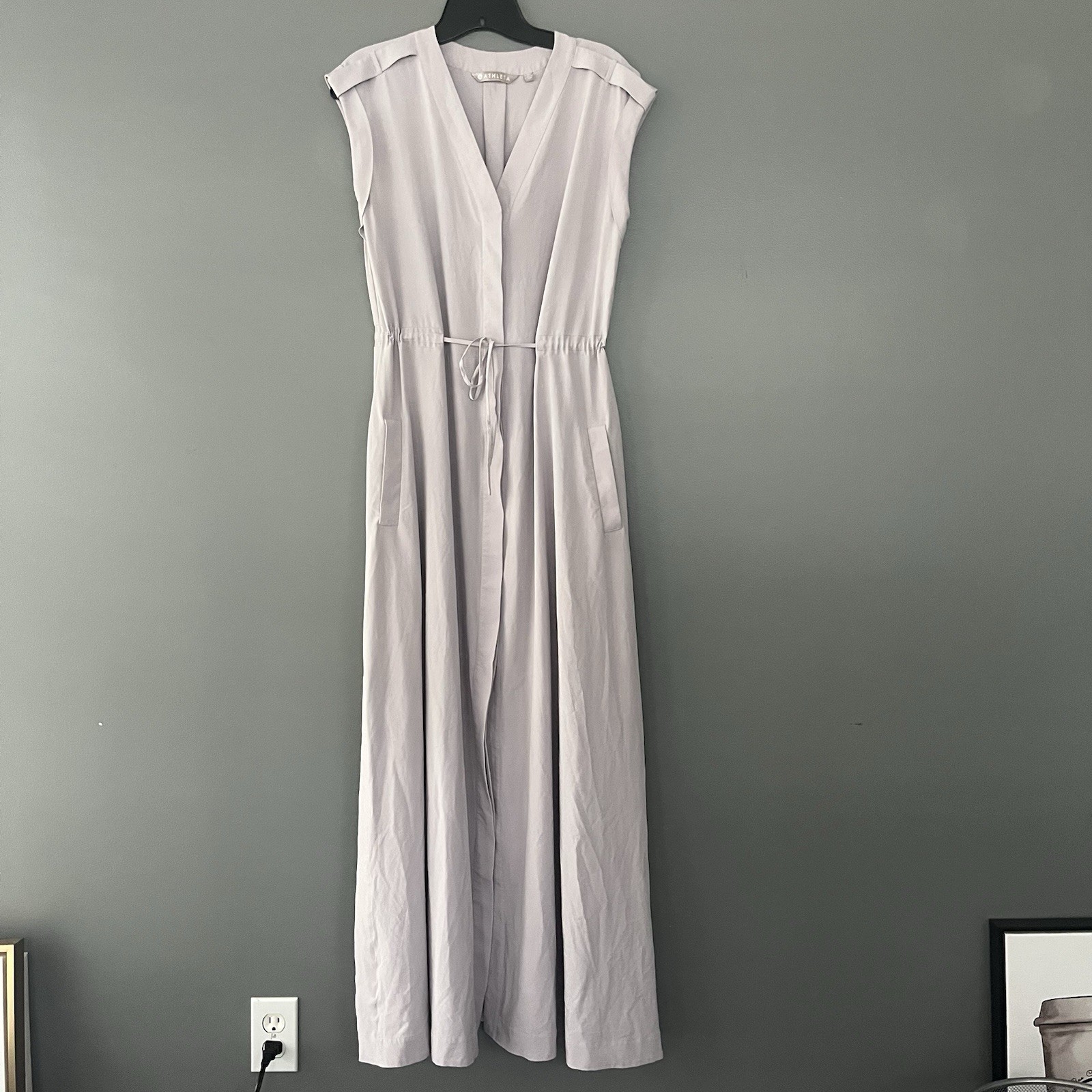 Athleta Mara Maxi Button Down Athleisure Travel Dress Pockets Light Gray Size S