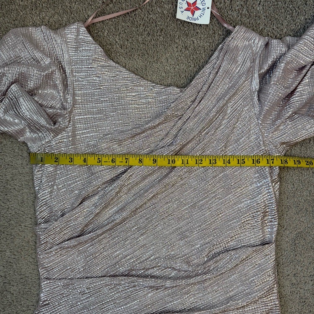Betsy & Adam Quicksilver Flutter Sleeve Trumpet Gown Pink Silver 14