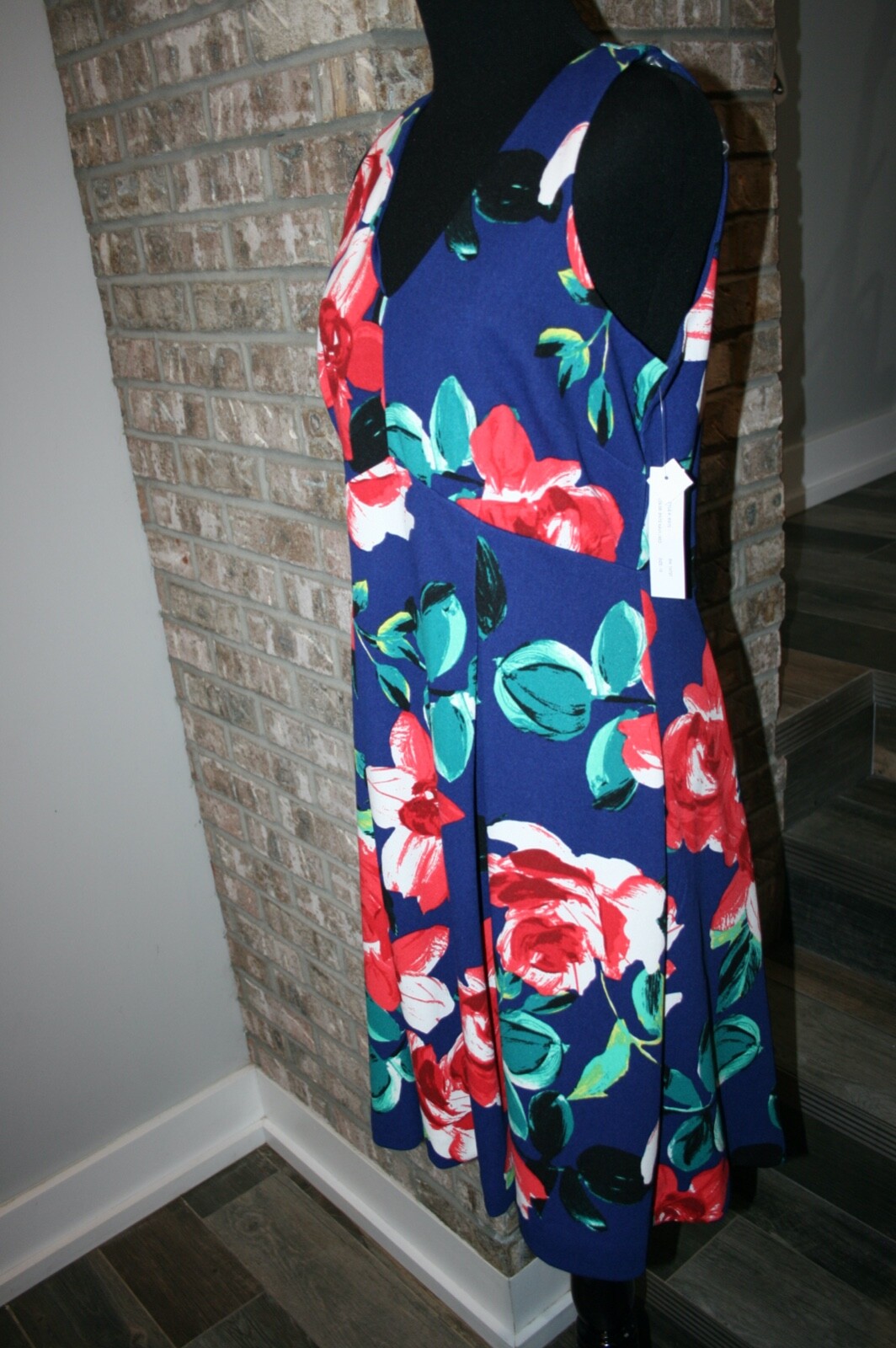 NEW Shelby + Palmer Womens Floral Multicolor V-Neck Sleeveless Midi Dress SZ 10
