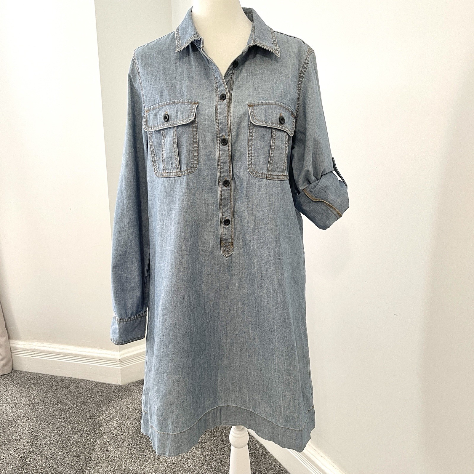 J Crew Denim Chambray Shirt Dress Womens Size Medium Roll Tab Sleeve Blue Cotton