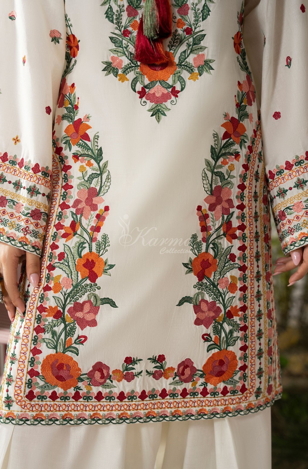 Karma Collection 3 Piece Stitched Embroidery Suit – KC-1581-Warm Cream
