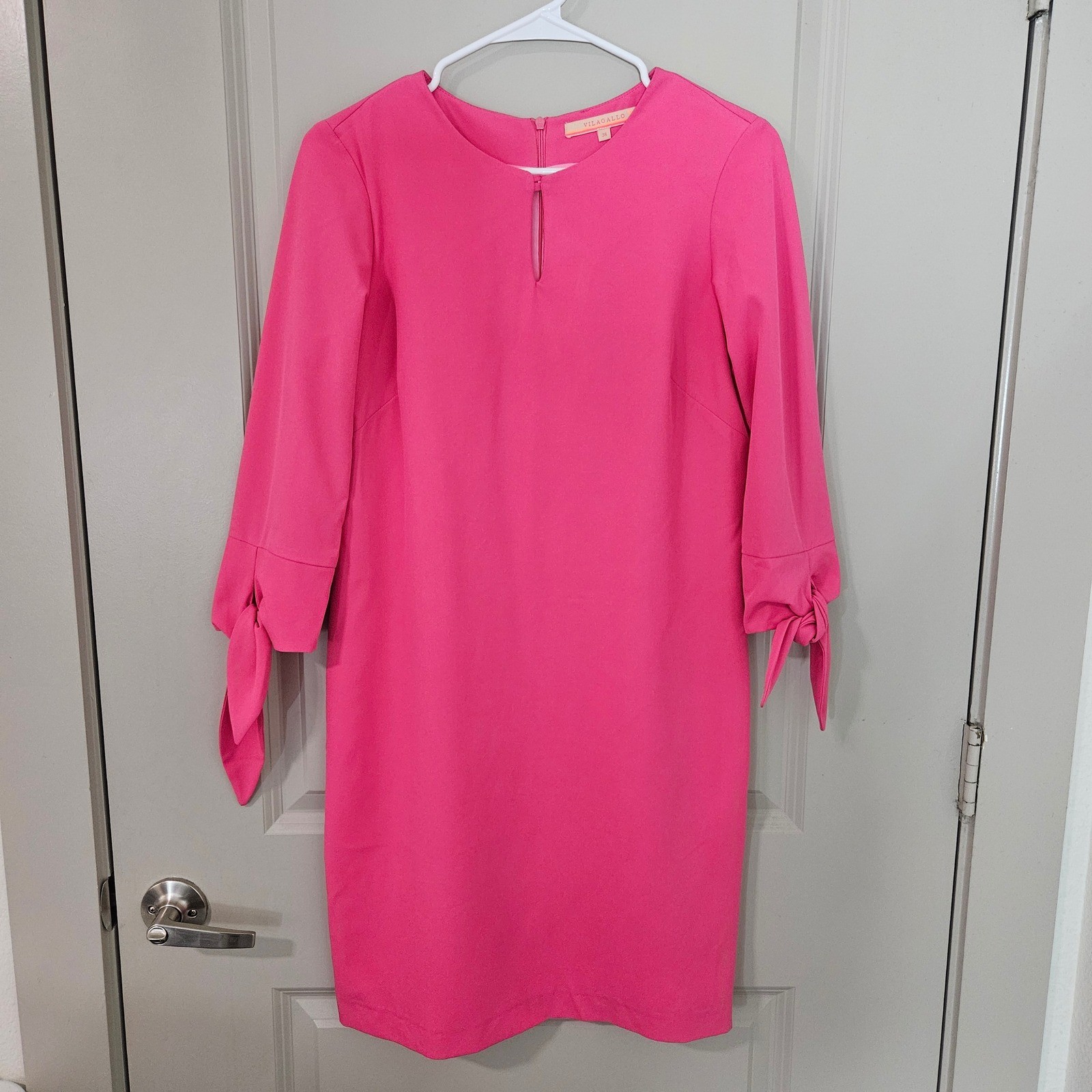 Vilagallo Pink Keyhole Tie Sleeve Shift Dress Made in Spain Size 38