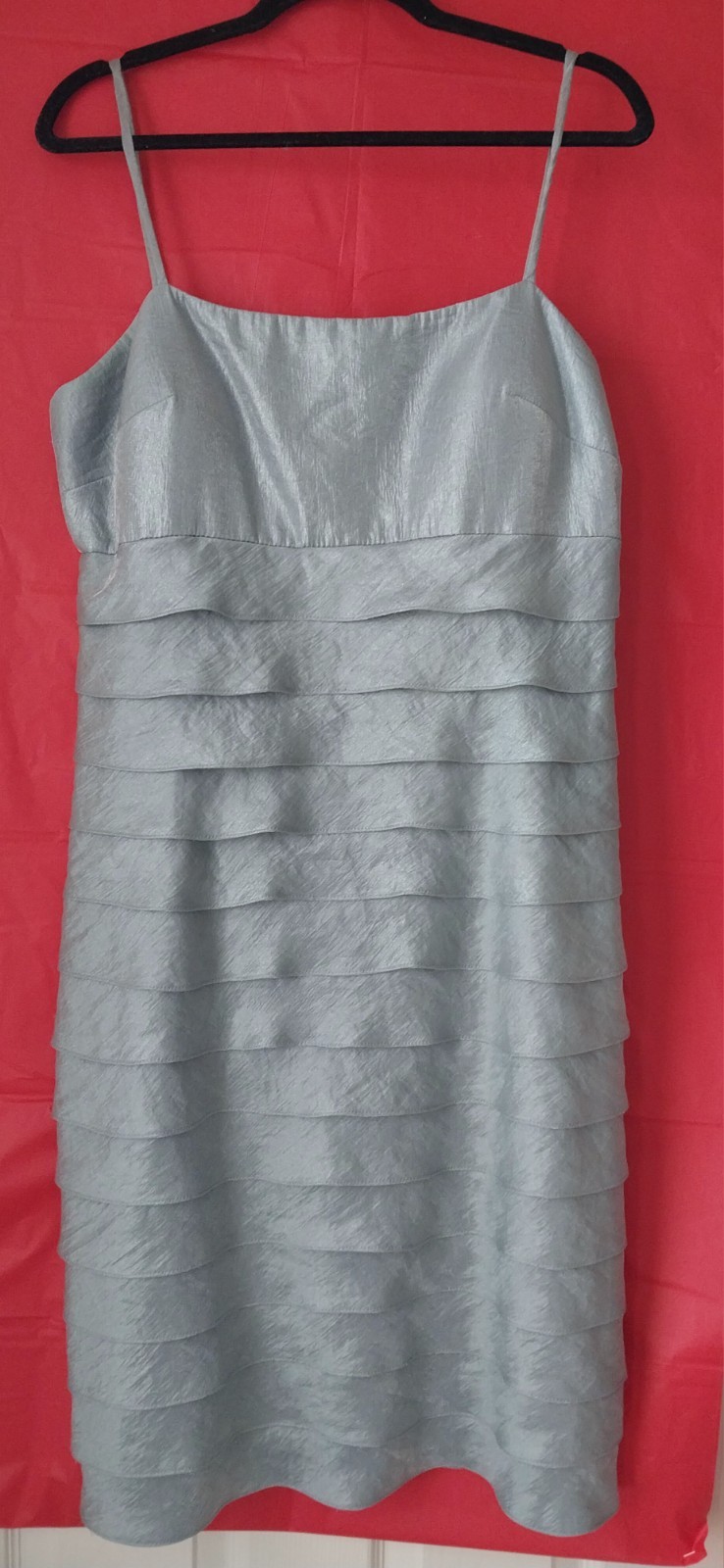 Jessica Howard Silver Metallic Ruffle Tiered Sleeveless Cocktail Dress Size 16