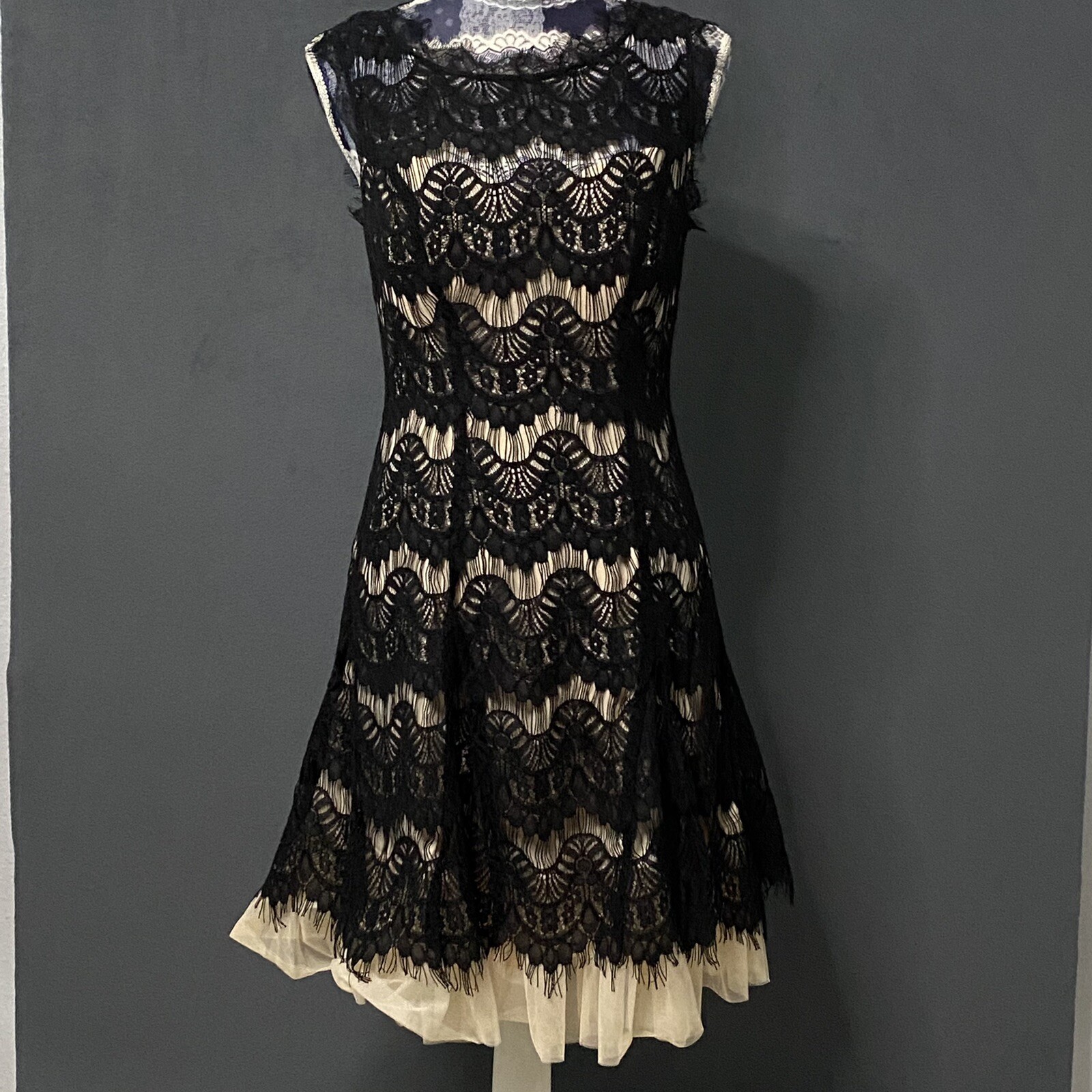 db Established 1962 Dress Womens 8 Black Lace Overlay Fit and Flare Mini LBD