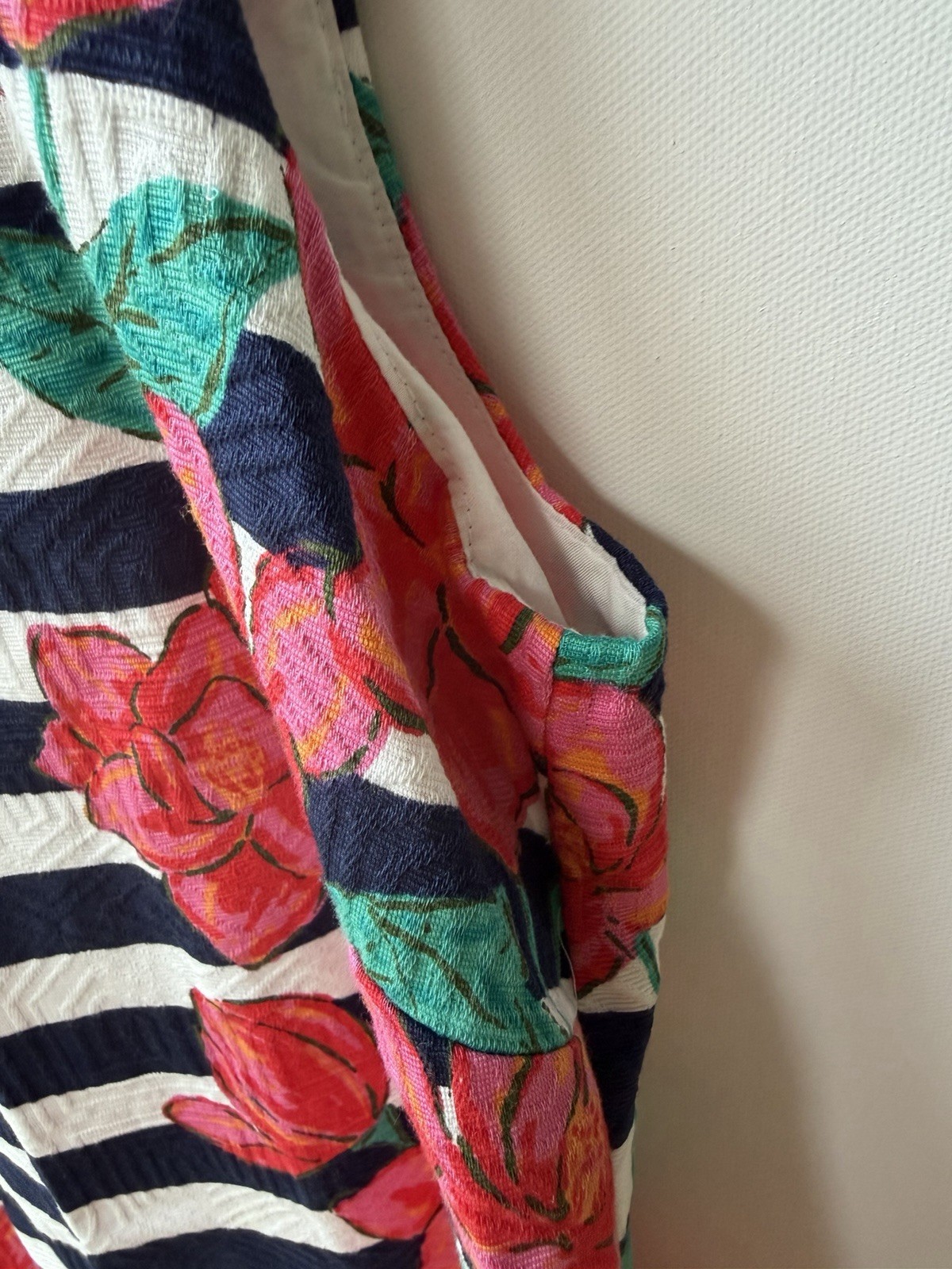 Vineyard Vines Floral Stripe Shift Dress Womens 10 Pink Blue Sleeveless Cotton