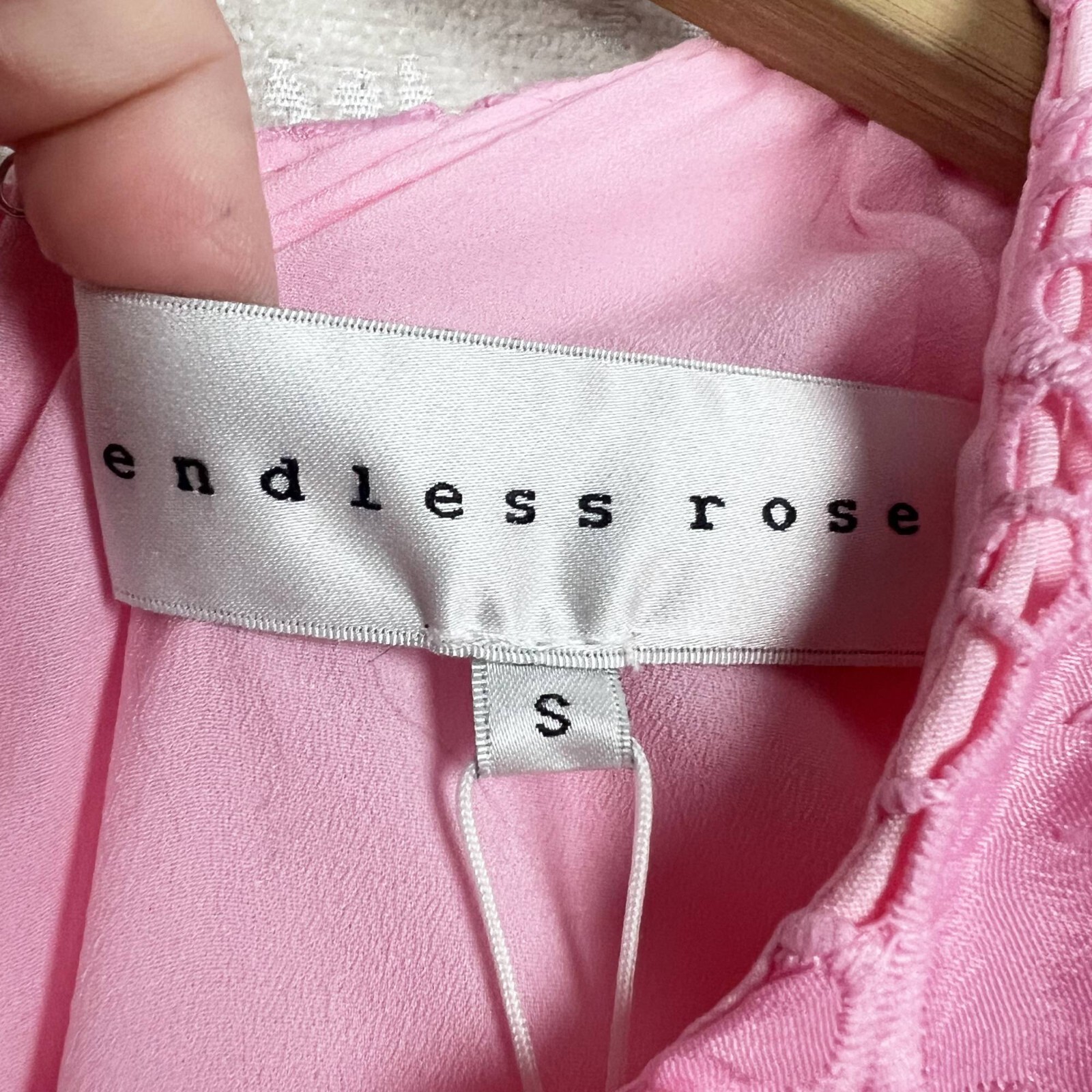 NWT endless rose pink sequin lace mini dress floral eyelet sheath sleeveless S