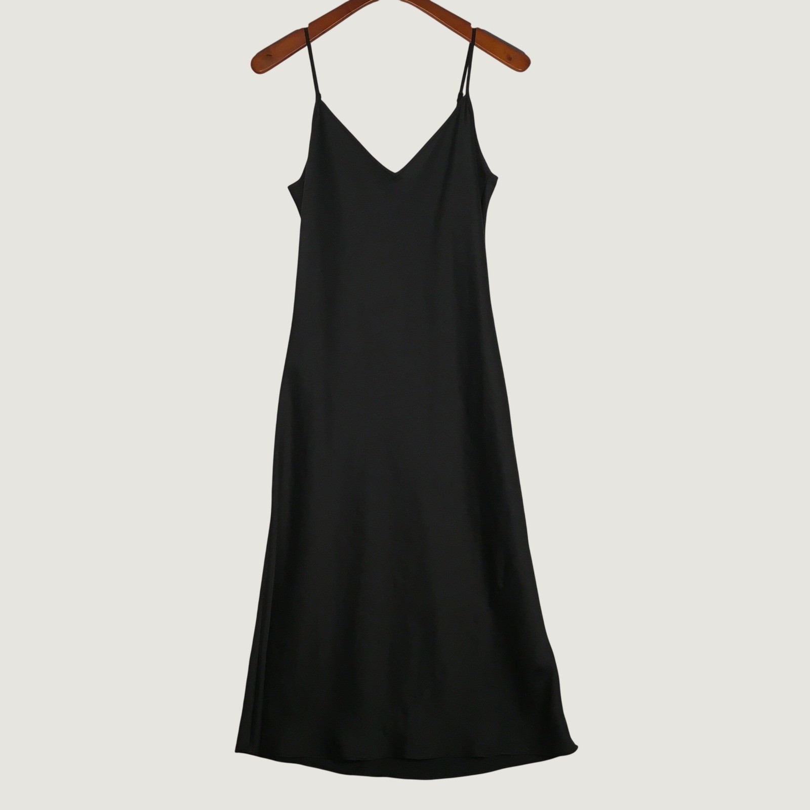 Wilfred Aritzia Black V Neck Midi Satin Slip Dress Size M Minimalist