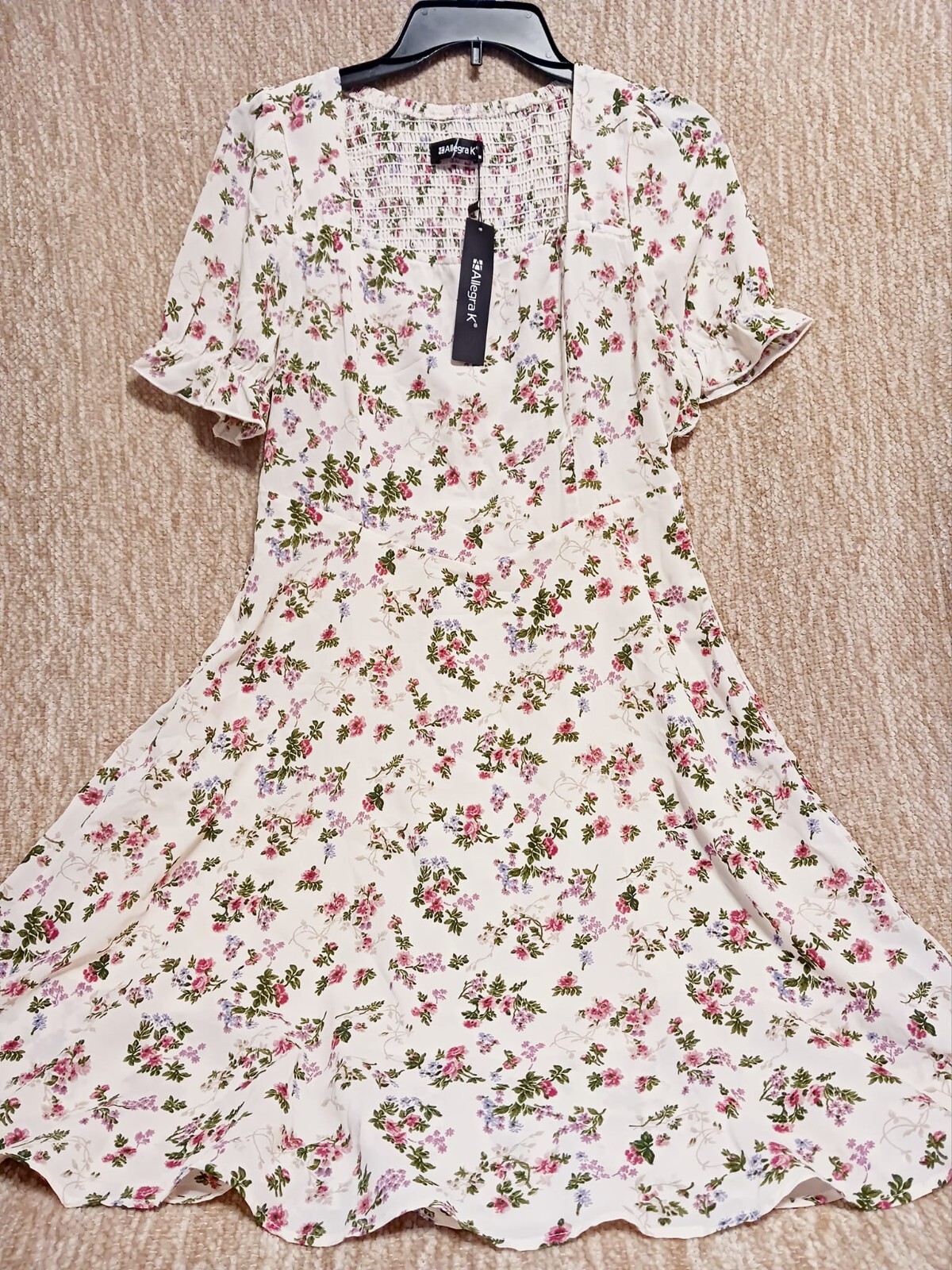 Allegra K Below Knee Length Off White /Floral Dress NWT Sz med.