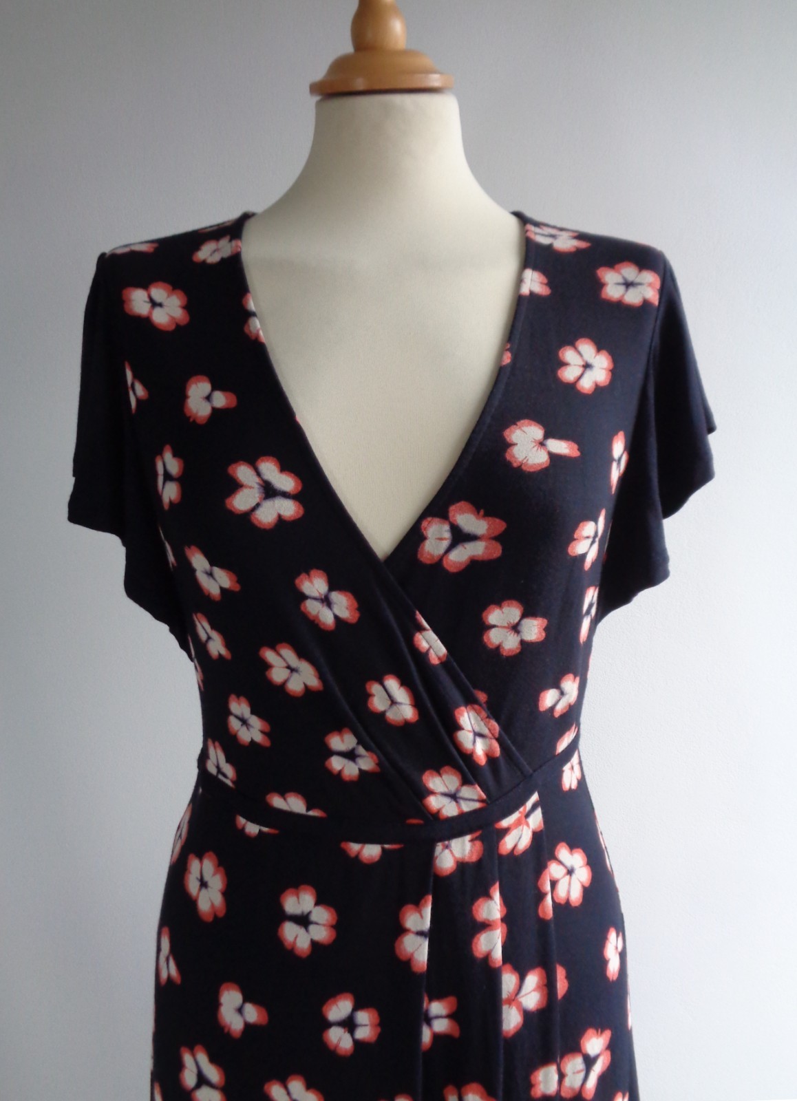 FENN WRIGHT MANSON Black Pink Floral Jersey Dress UK Size 10 Summer Casual