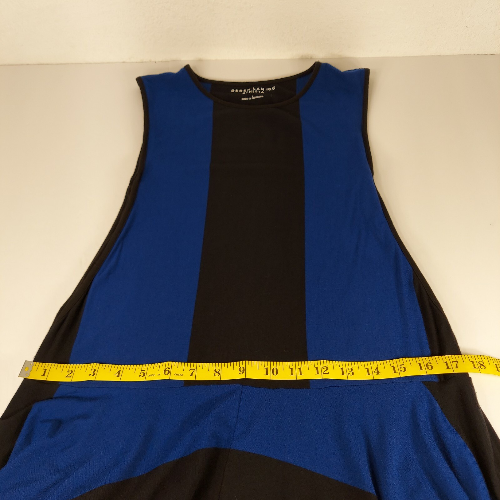 $148 DEREK LAM 10 C CROSBY ATHLETA WOMEN’S SIZE SMALL BLACK BLUE FLUID DRESS VGC