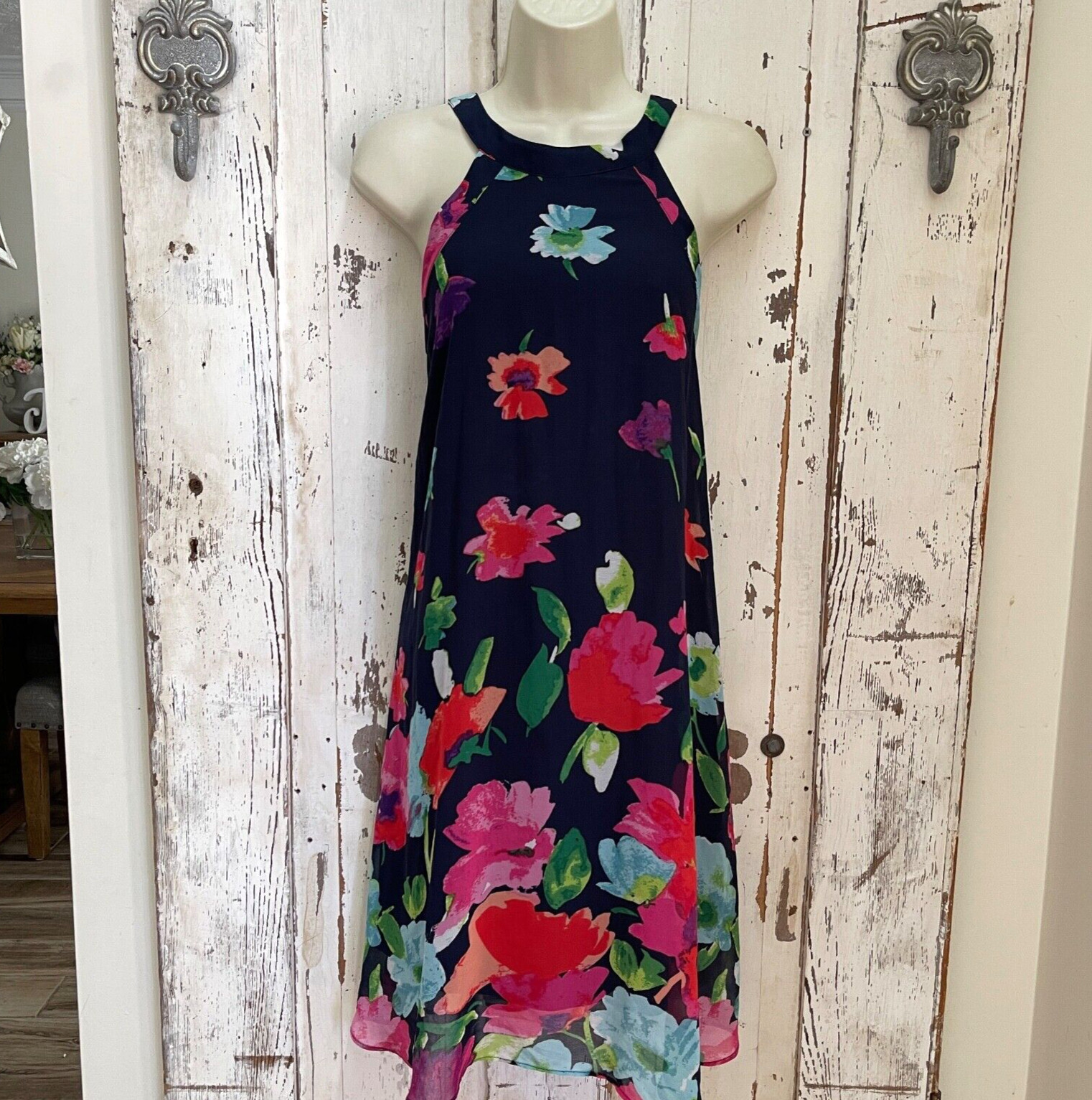 Betsey Johnson Size 8 Woman’s Navy Blue Pink Red Green Floral Shift Summer Dress