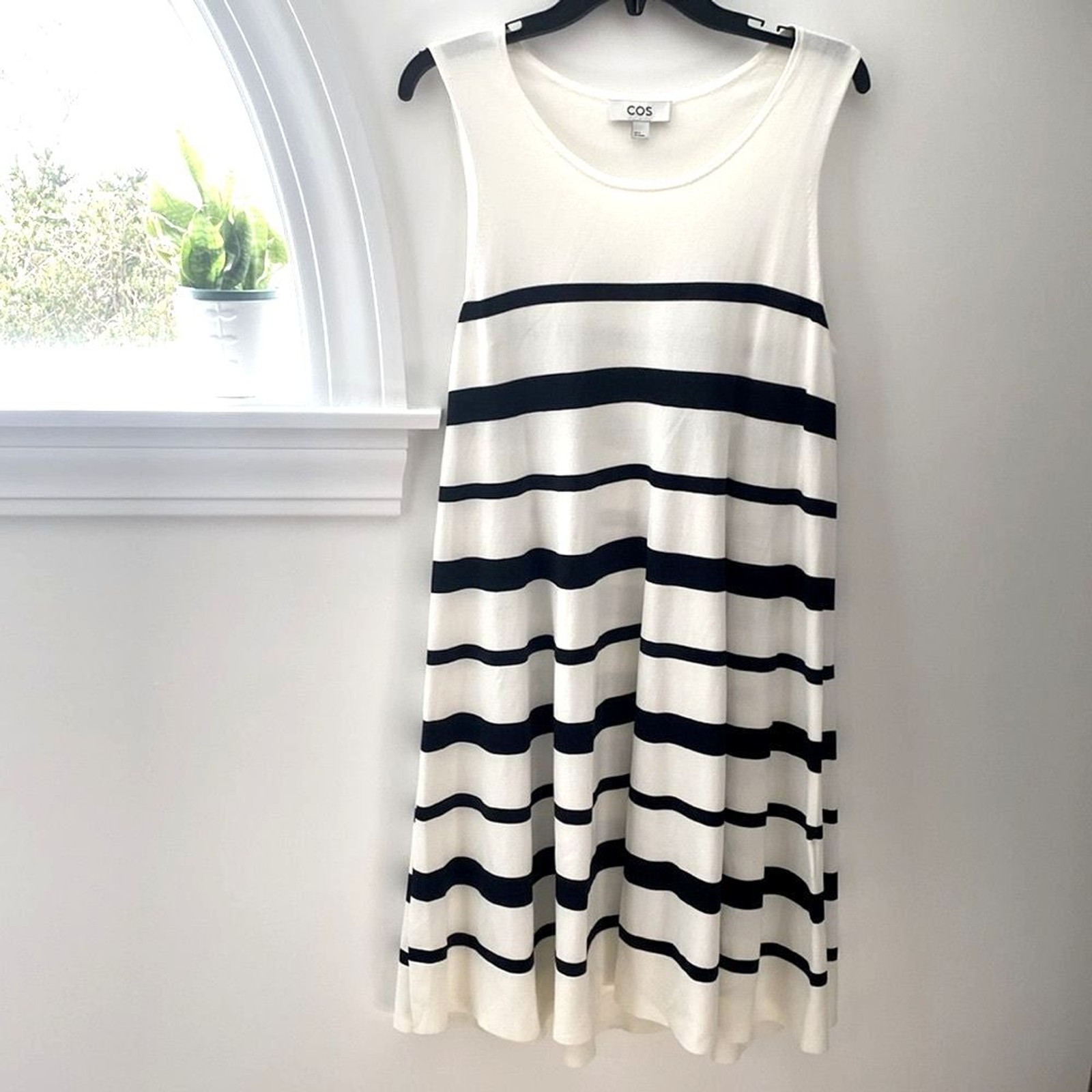 COS Knit Sleeveless Dress Womens Medium A-Line Tank Swing Stripe Preppy Nautical