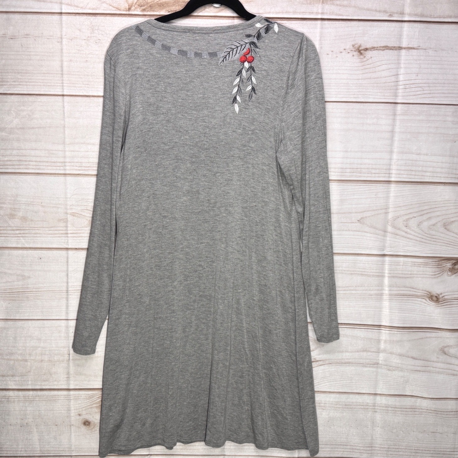 Rara Avis by Iris Apfel Gray Lemur Embroidered Long Sleeve Tunic Dress Large