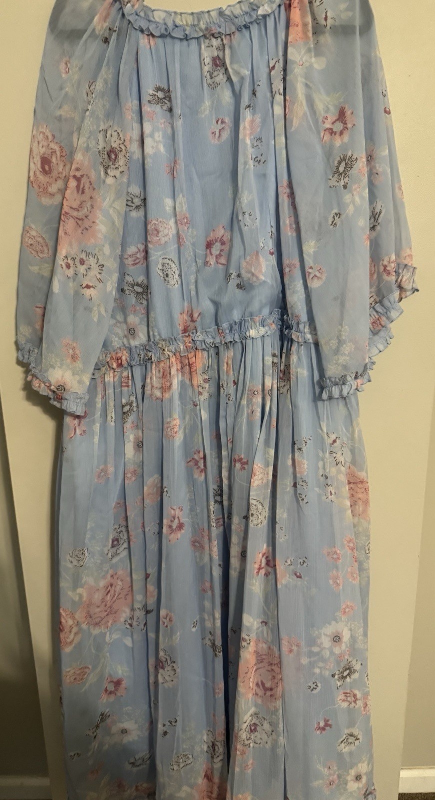 Ivy City Co. Plus 3X Blue Pink White Floral V-Neck Chiffon Midi A-Line Dress