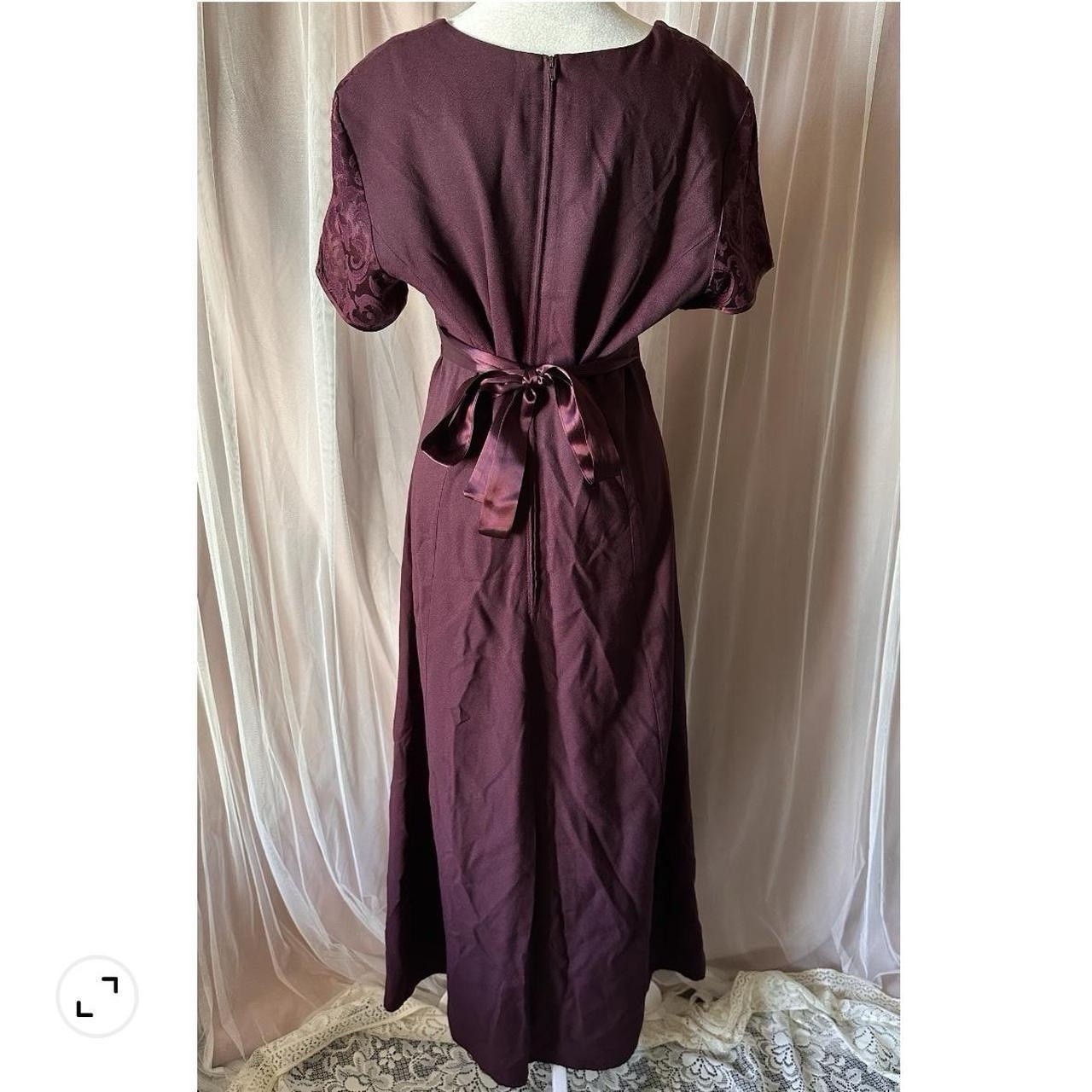 Vintage Burgundy satin regency era style maxi dress with short sleeves Size 9/10