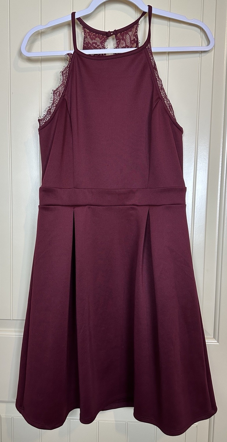 Altar’d State Red Halter Sleeveless open back stretch pleated dress sz L GUC