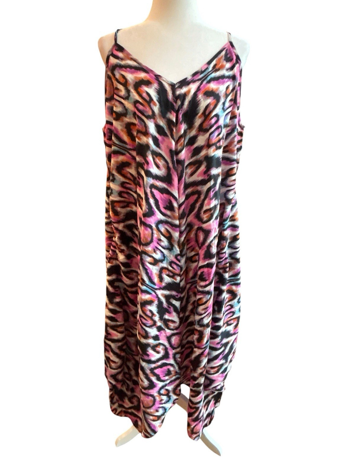 NWT Mlle Gabrielle Abstract Animal Ikat Print Maxi Dress Plus Size 3X Pink